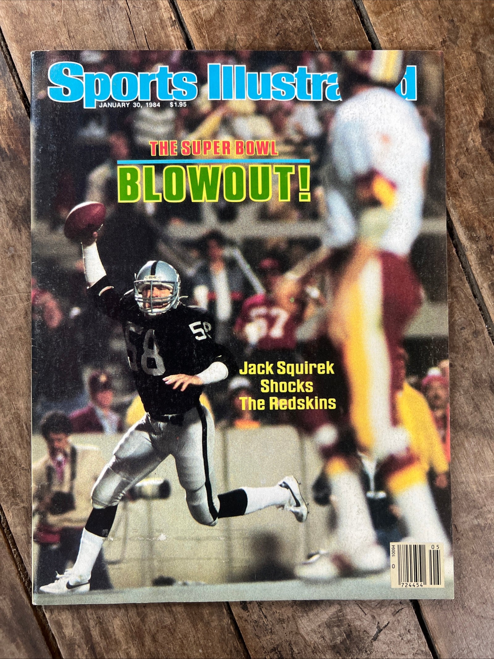 Sports Illustrated Magazine - January 1984 - NFL Raiders - Jack Squirek