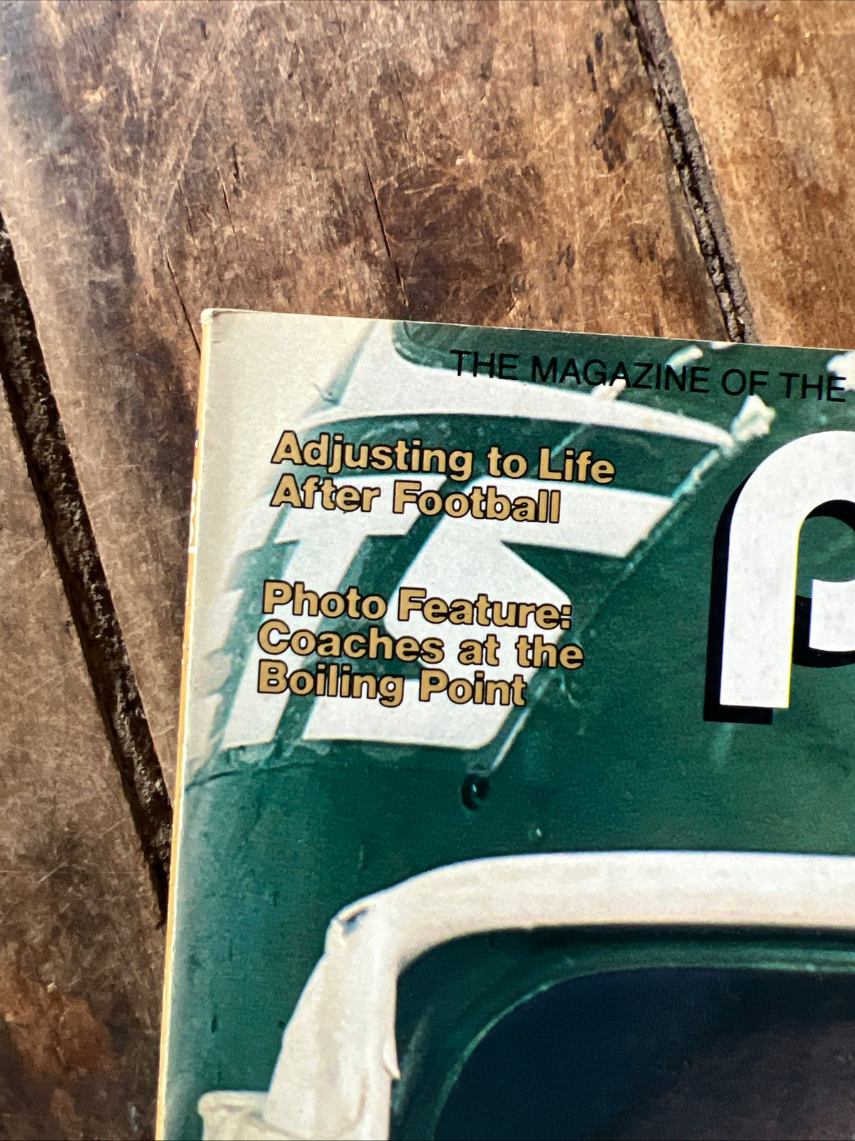 PRO! Magazine - October 1981 ( Volume 1, No. 2) - NFL Jets - Marvin Powell For President