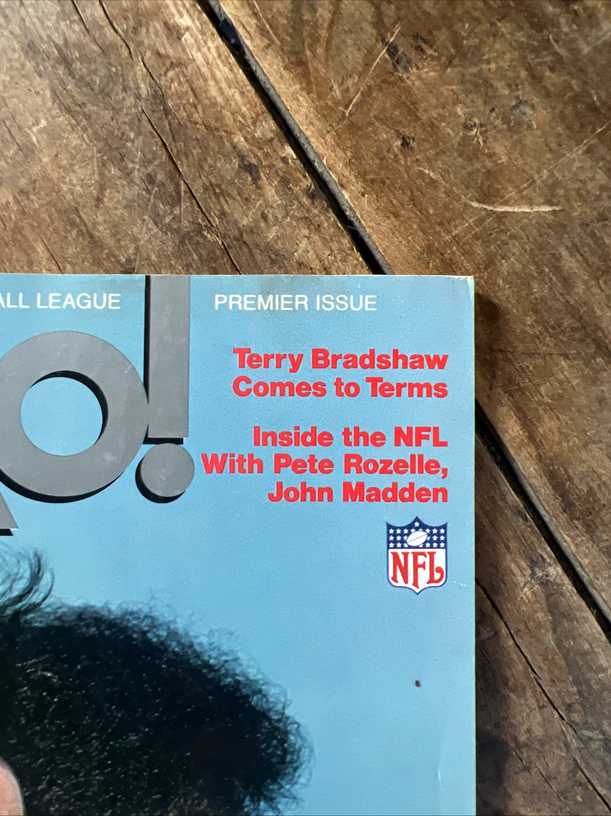 PRO! Magazine - PREMIER ISSUE - August 1981 ( Volume 1, No. 1 ) - NFL Raiders - Jim Plunkett & Tom Flores