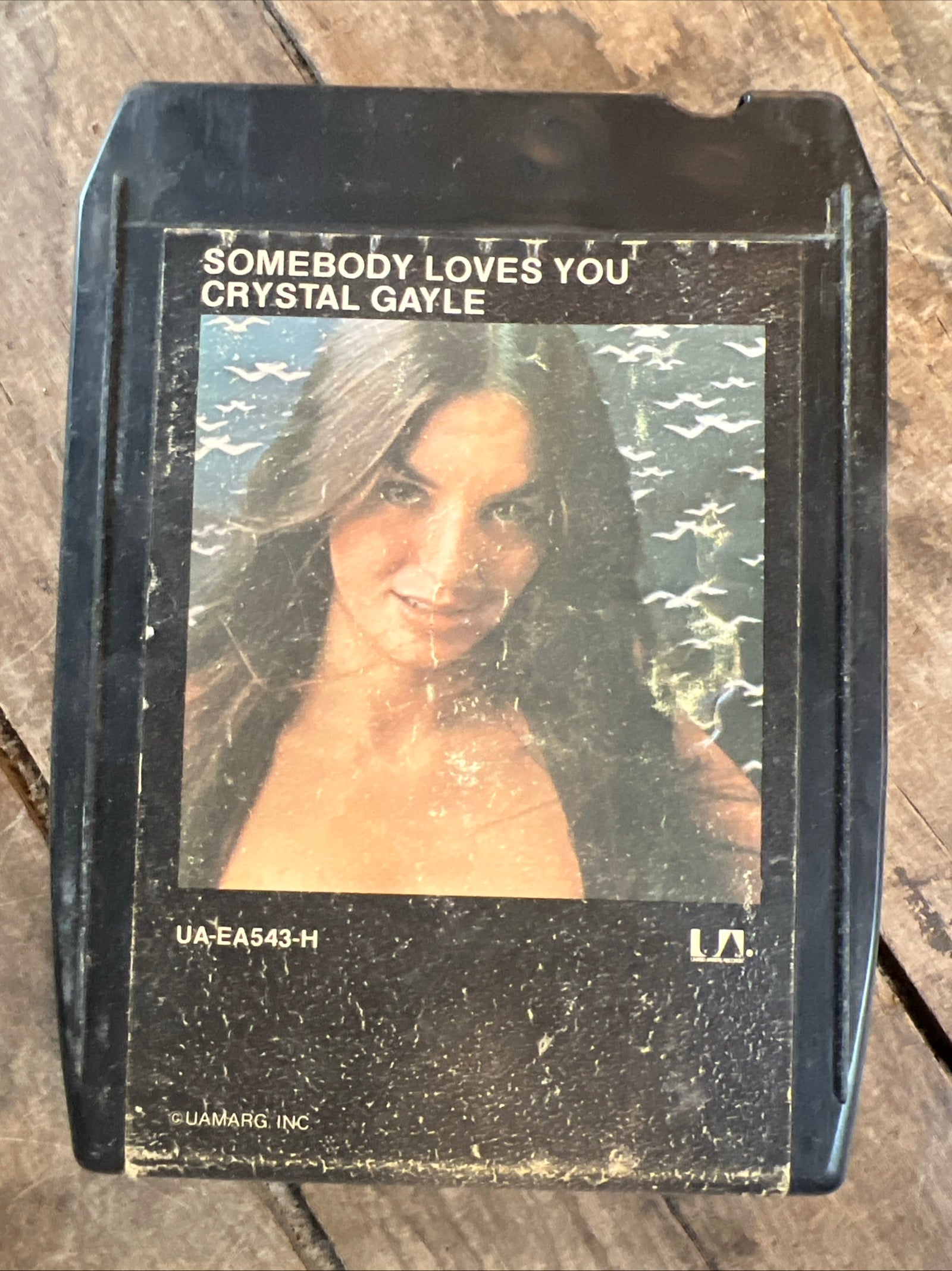 Crystal Gayle - Somebody Loves You - 1975 United Artists Record- 8-Track Tape