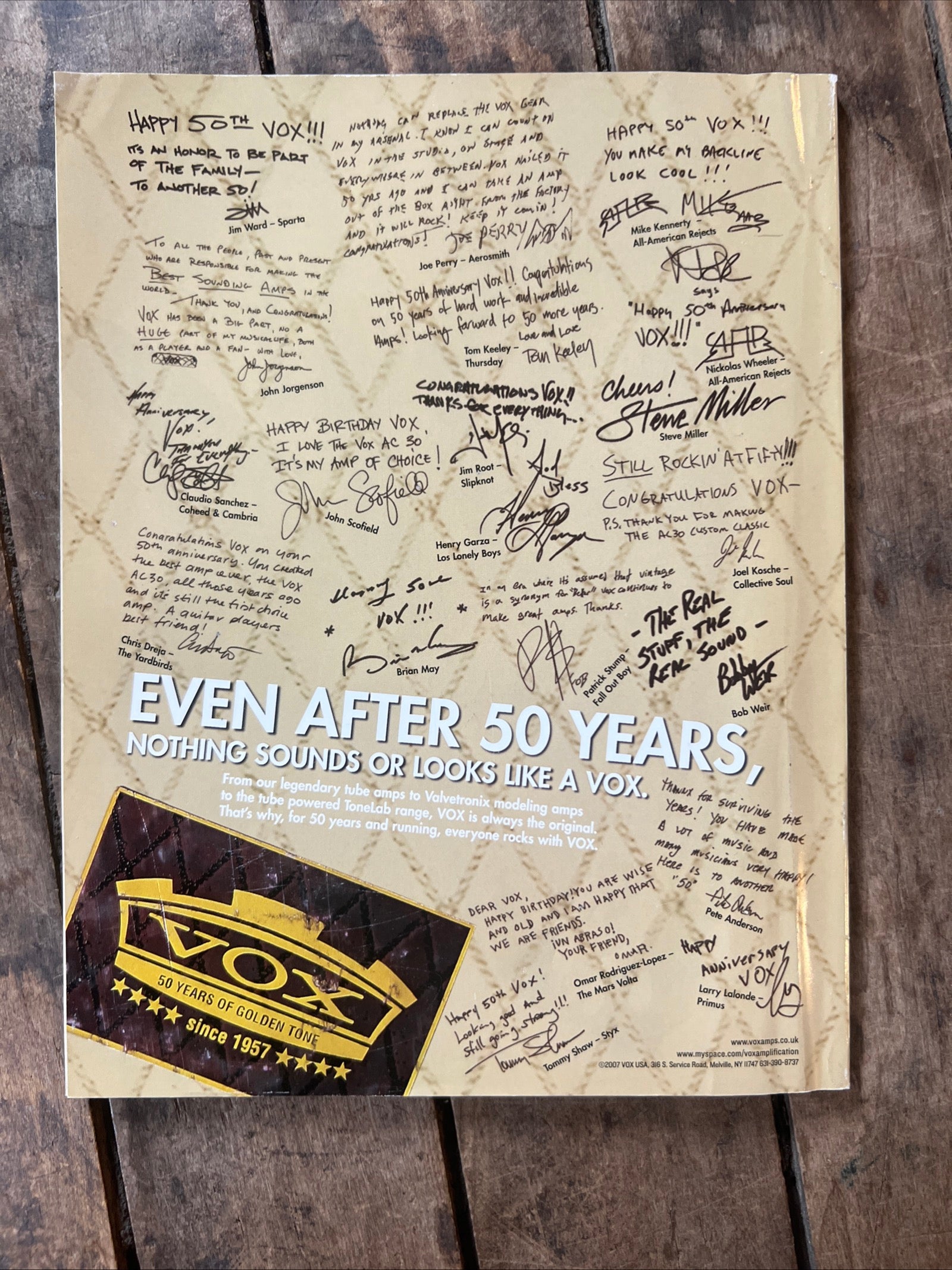 Guitar World Magazine - April 2007 - Rock In Peace Special Tribute To Fallen Heroes Issue