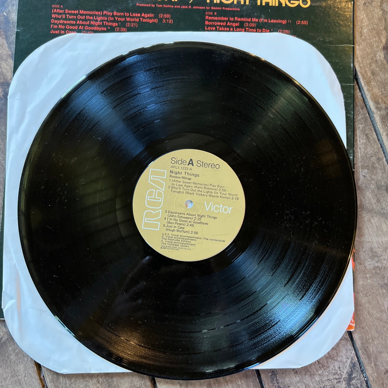 Ronnie Milsap - Night Things - 1975 RCA Victor Records - LP Vinyl Album