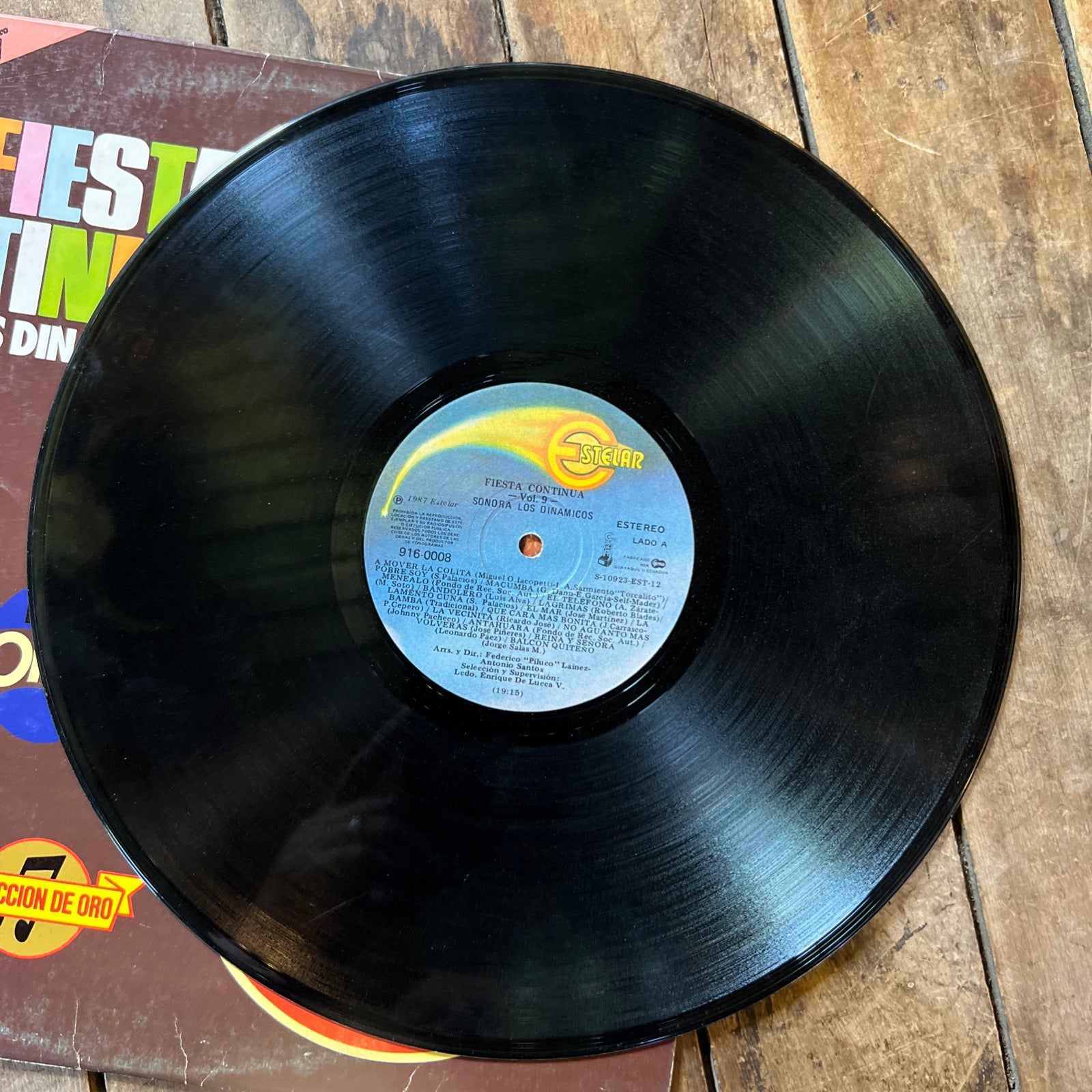 Fiesta Continua Con La Sonora Los Dinamicos - 1980 Estelar Records - LP Vinyl
