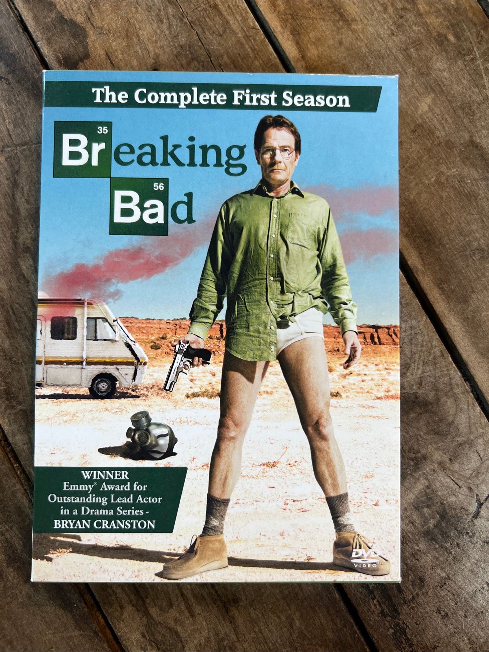 Breaking Bad ( DVD 2008 ) Drama [NR] Complete First Season