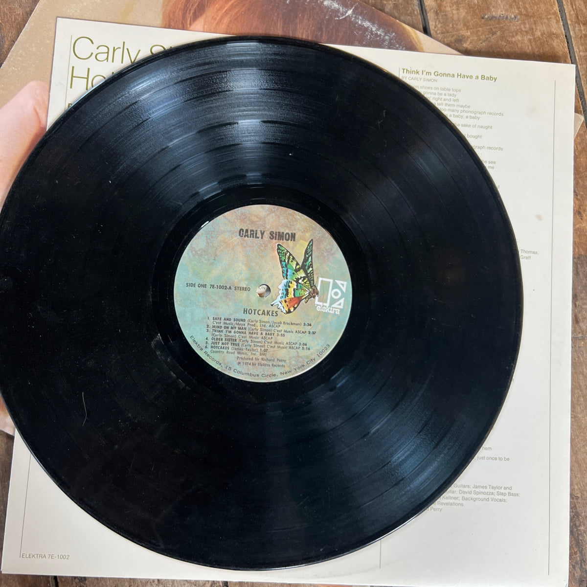Carly Simon HOTCAKES - 1974 Elektra Records - LP Vinyl Album