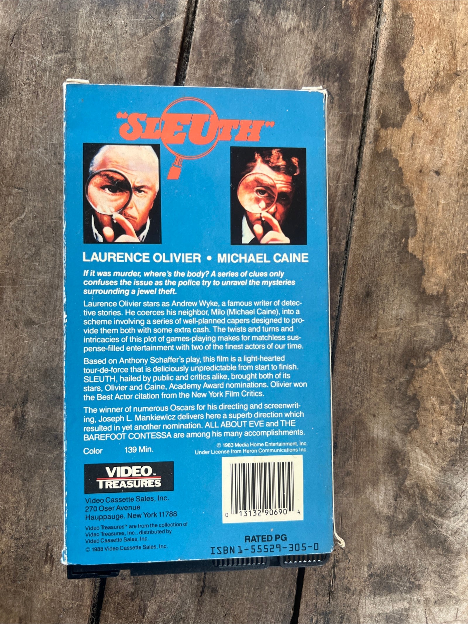 SLEUTH ( VHS 1972 ) Thriller / Mystery [PG] Michael Caine & Laurence Olivier