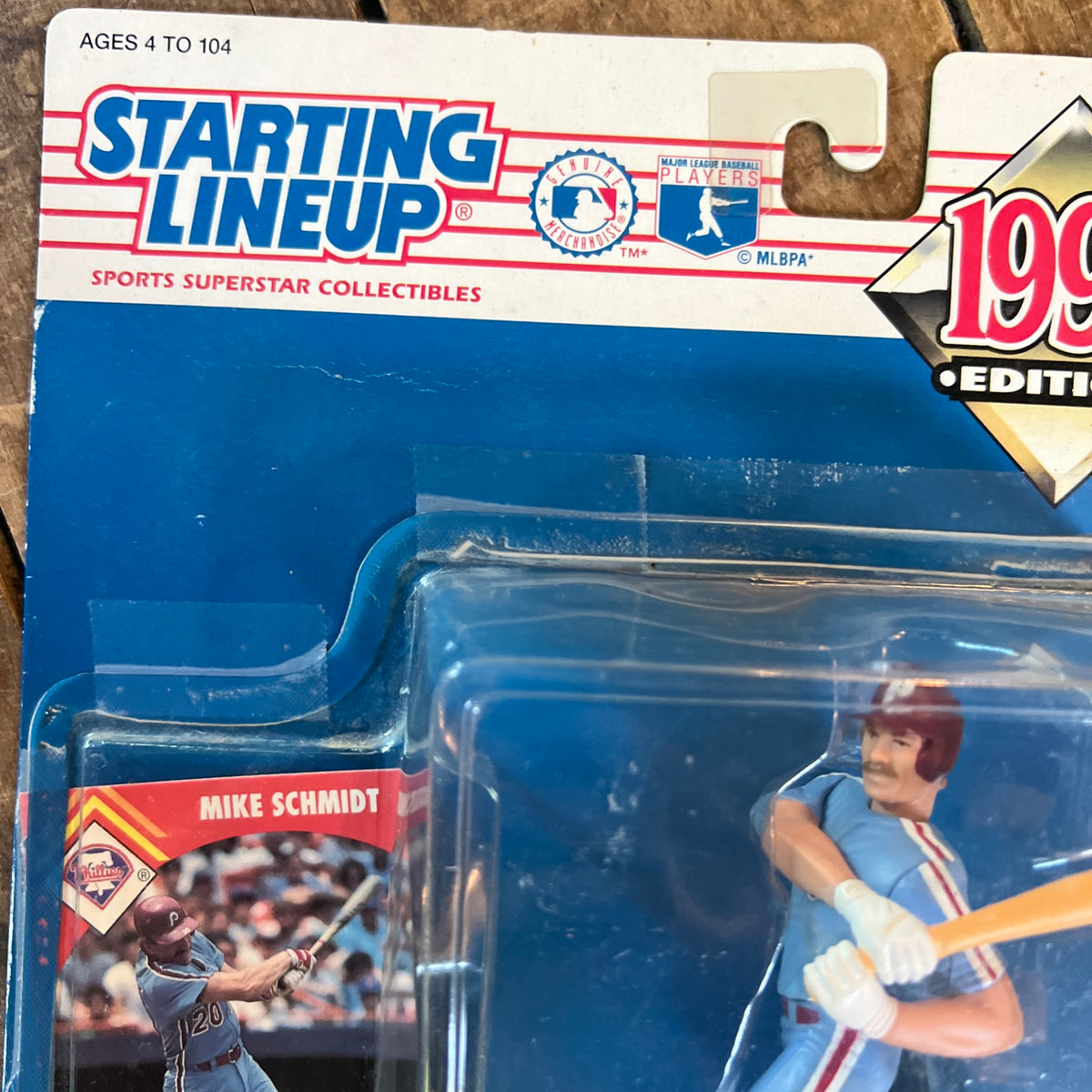 1995 Kenner - Starting Lineup - MLB Philadelphia Phillies MIKE SCHMIDT Action Figure