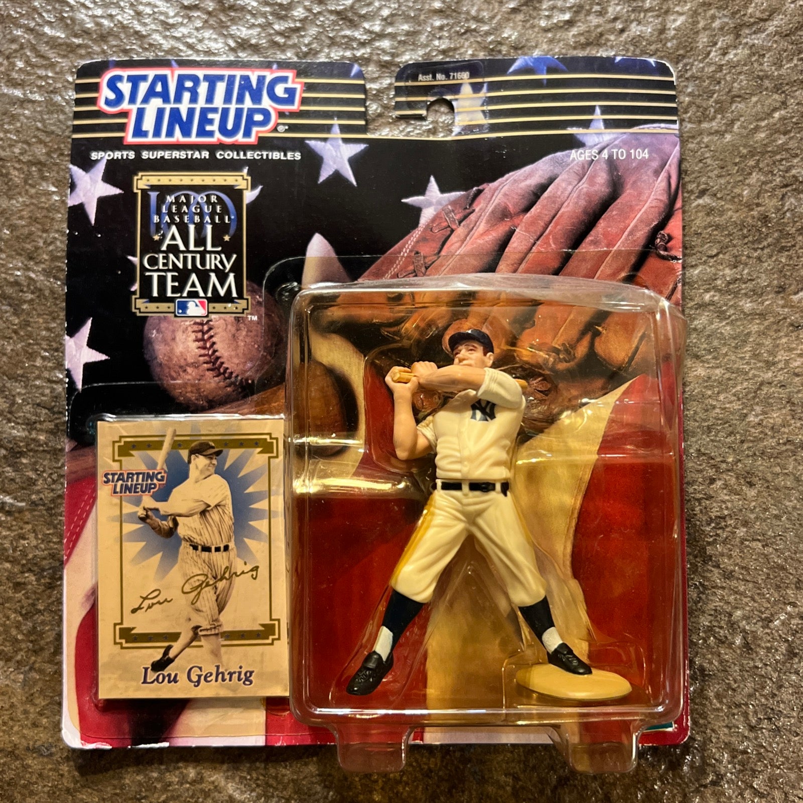 2000 Hasbro Starting Lineup - MLB New York Yankees LOU GEHRIG Action Figure