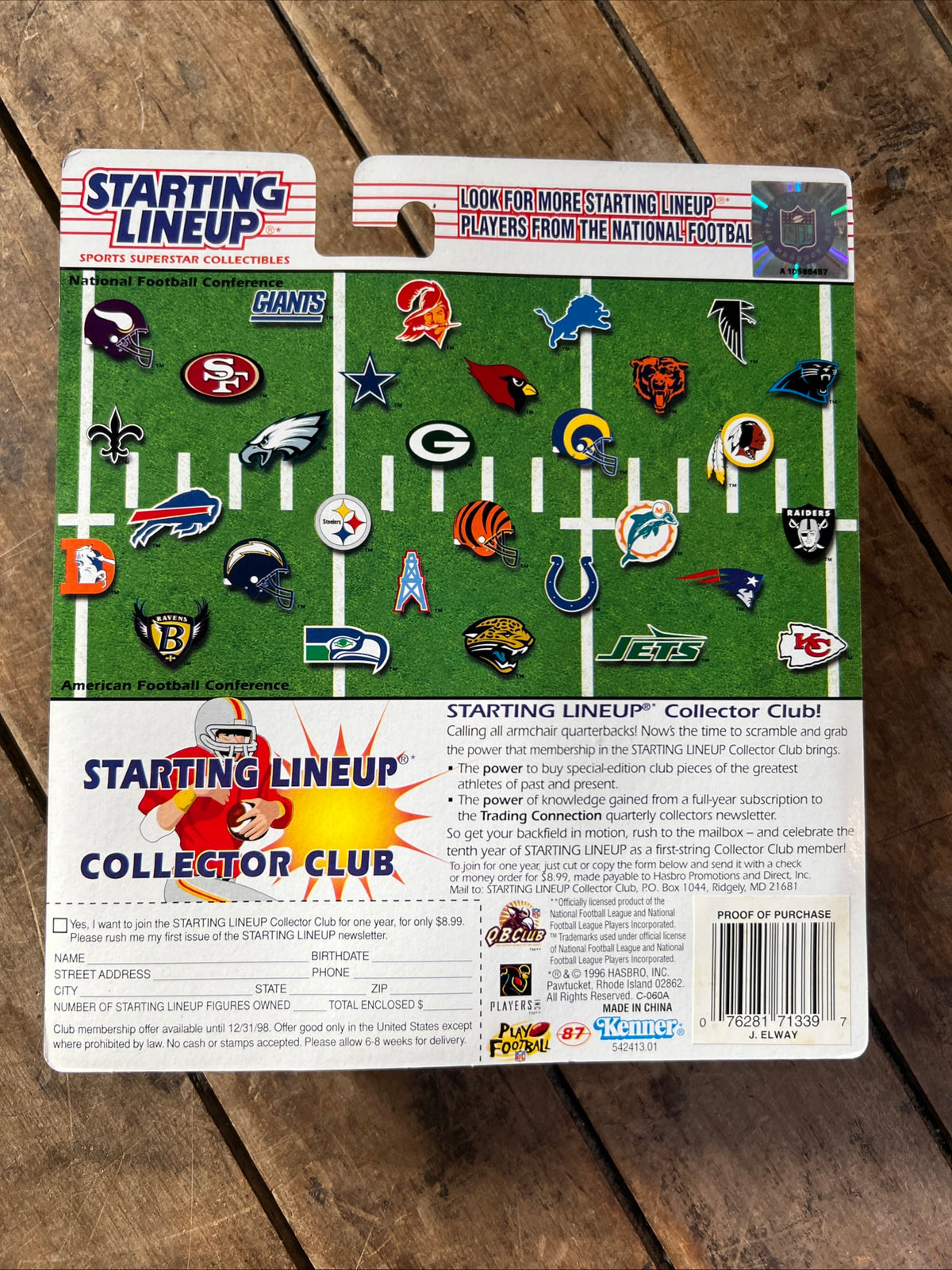 1997 Kenner Starting Lineup - NFL QB CLUB John Elway Action Figure