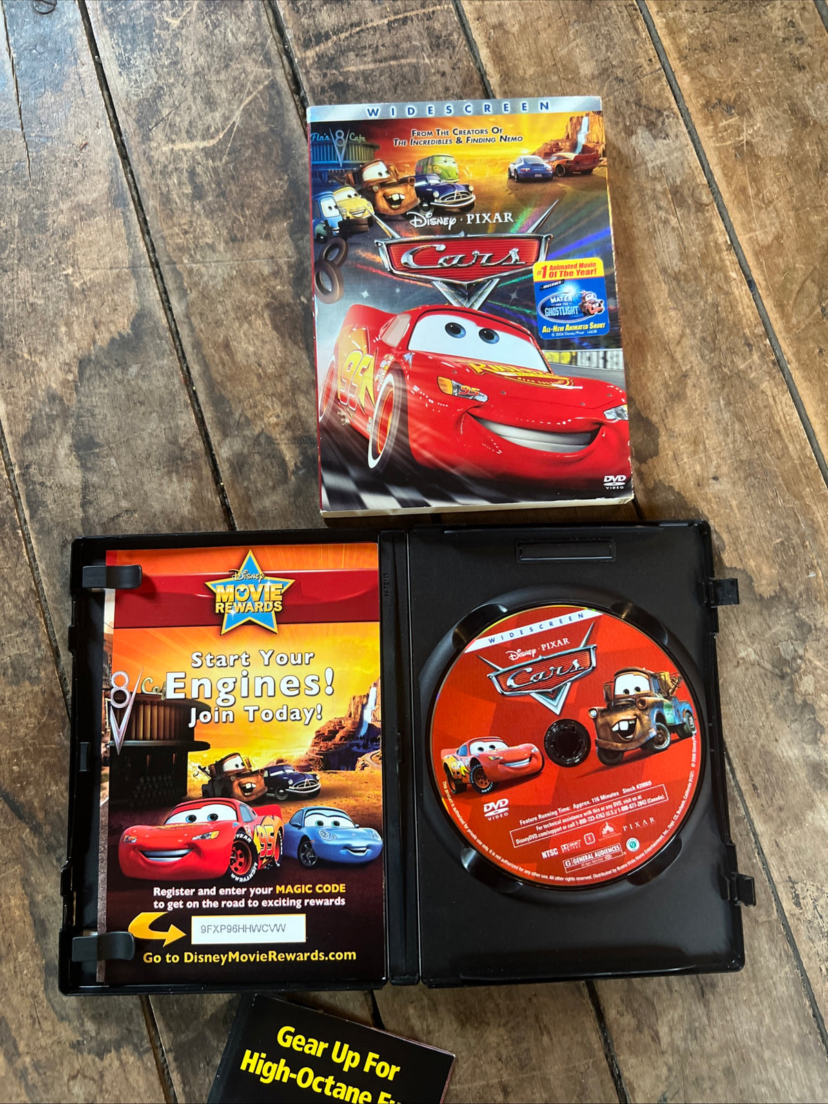 CARS (DVD 2006) Family /Comedy [G] Disney - Pixar Film