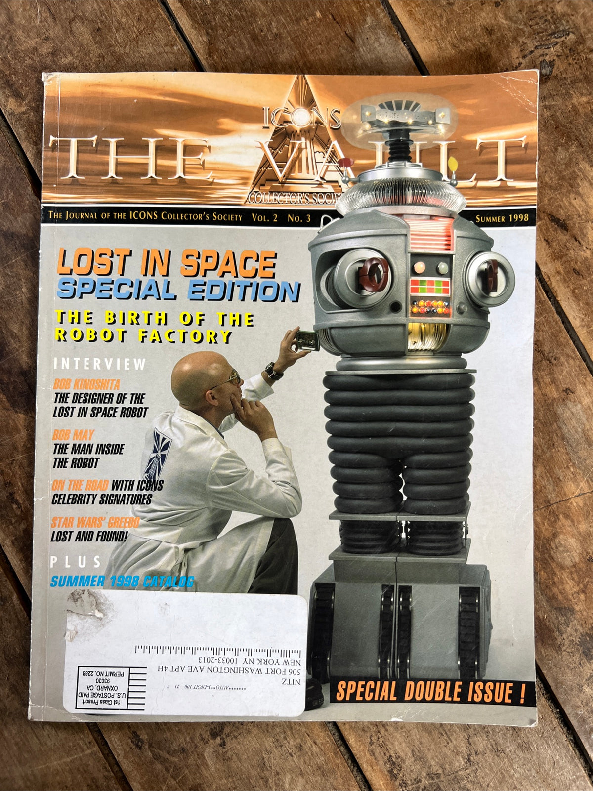 The Journal Of The ICONS Collector’s Society Magazine - Summer 1998 Issue ( Vol 2, No 3 ) THE VAULT