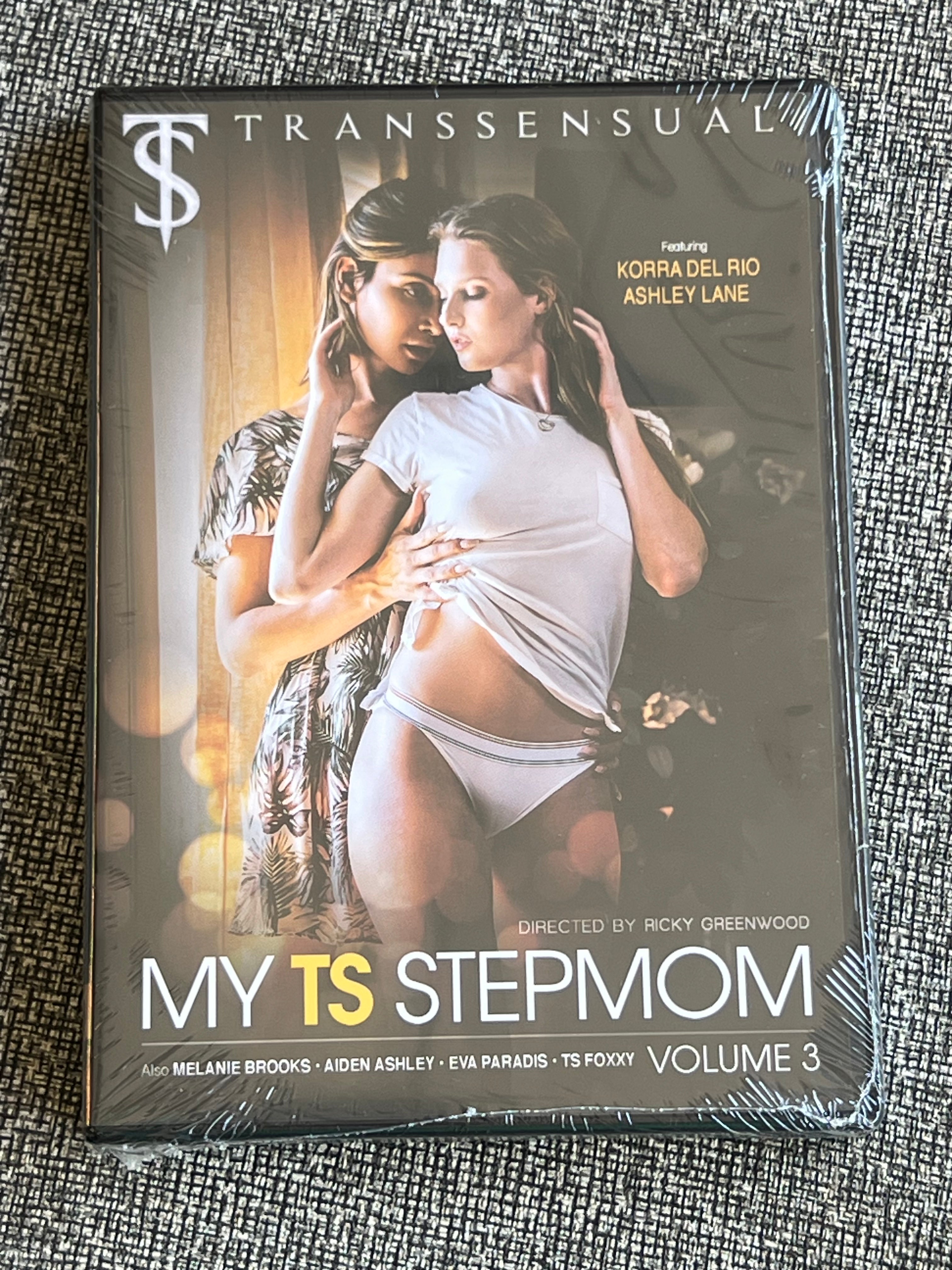 My TS Stepmom 3 - DVD 2021 - Transsensual