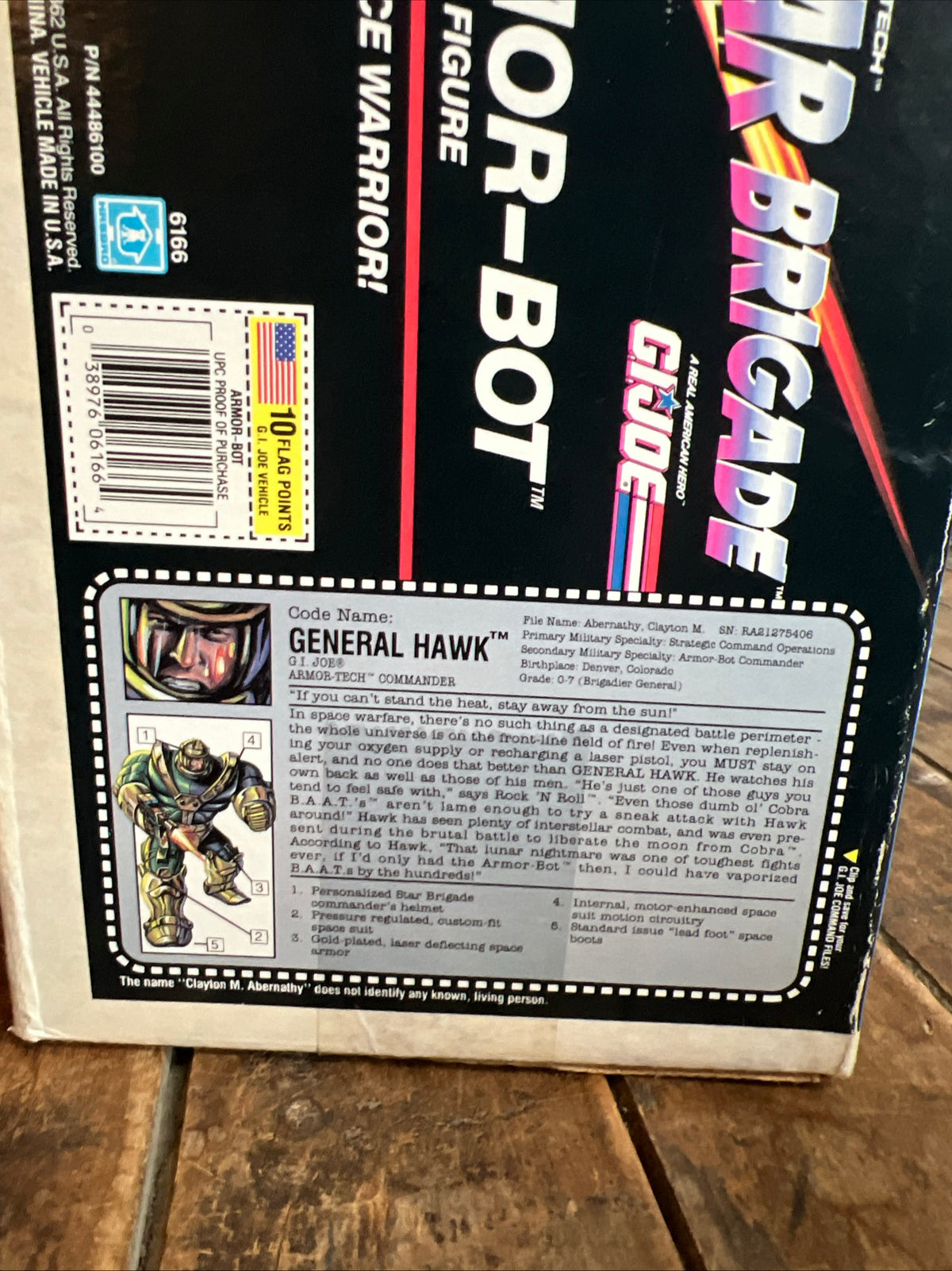 1993 Hasbro GI JOE- Star Brigade ARMOR-BOT & Hawk Action Figure - Original Box