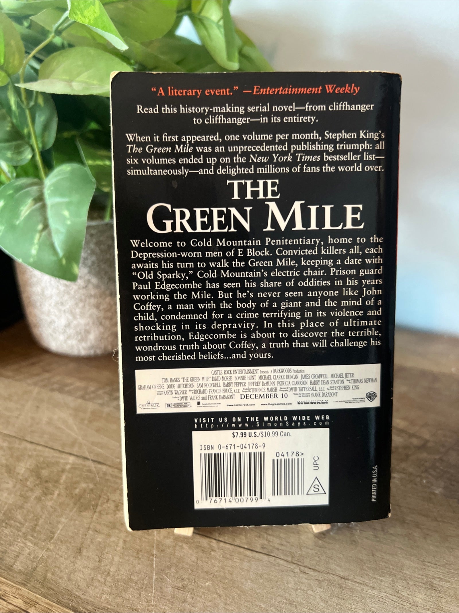 The Green Mile by Stephen King - Pocket Books Paperback 1999 Novel Horror / Thriller