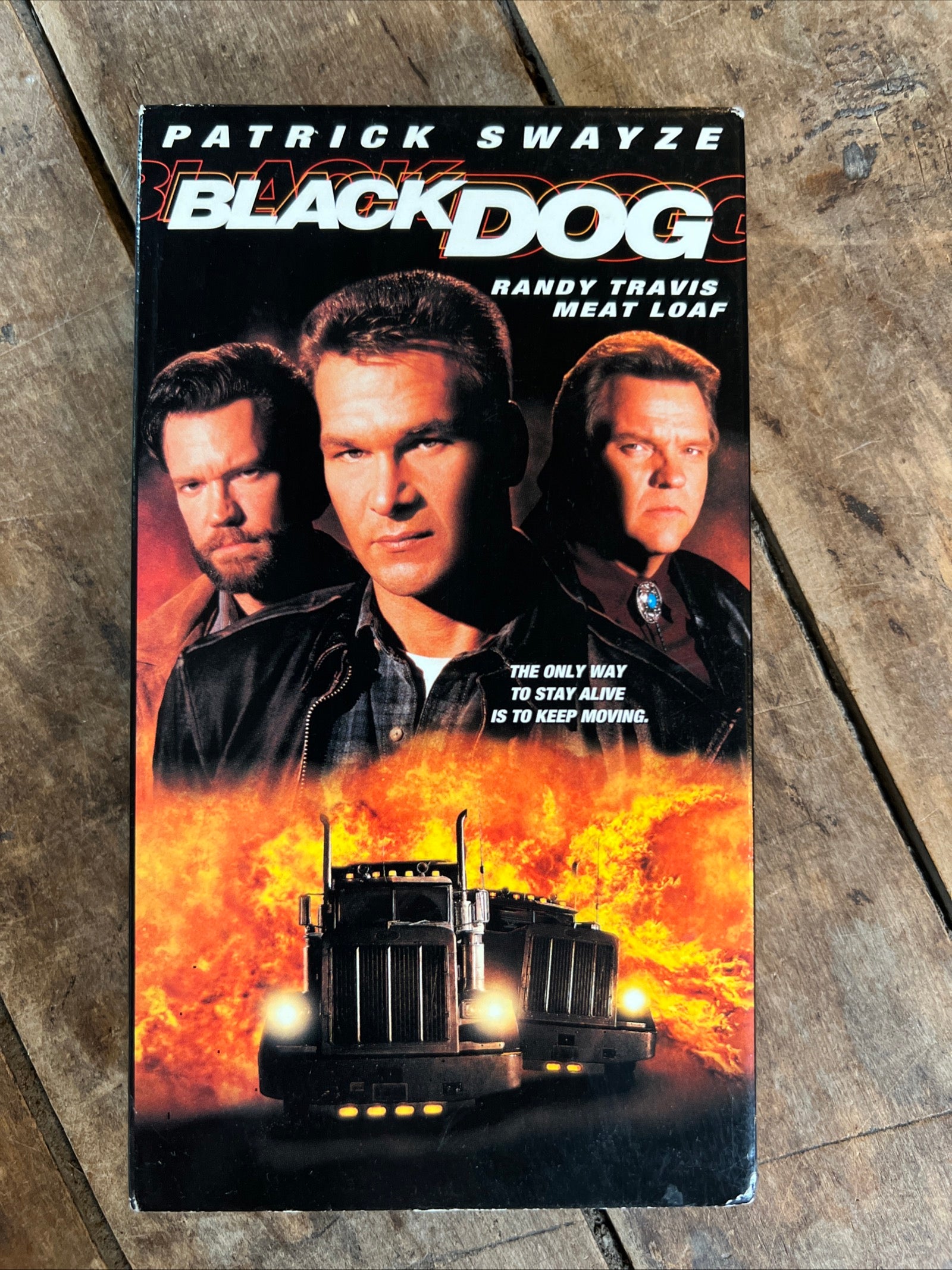 Black Dog ( VHS 1998 ) Action / Thriller [PG -13] Starring Patrick Swayze