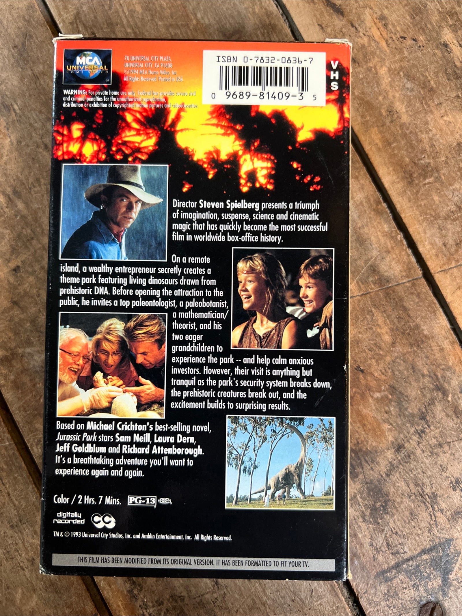 Jurassic Park ( VHS 1993) Sci-fi / Adventure [PG-13] Starring Jeff Goldblum