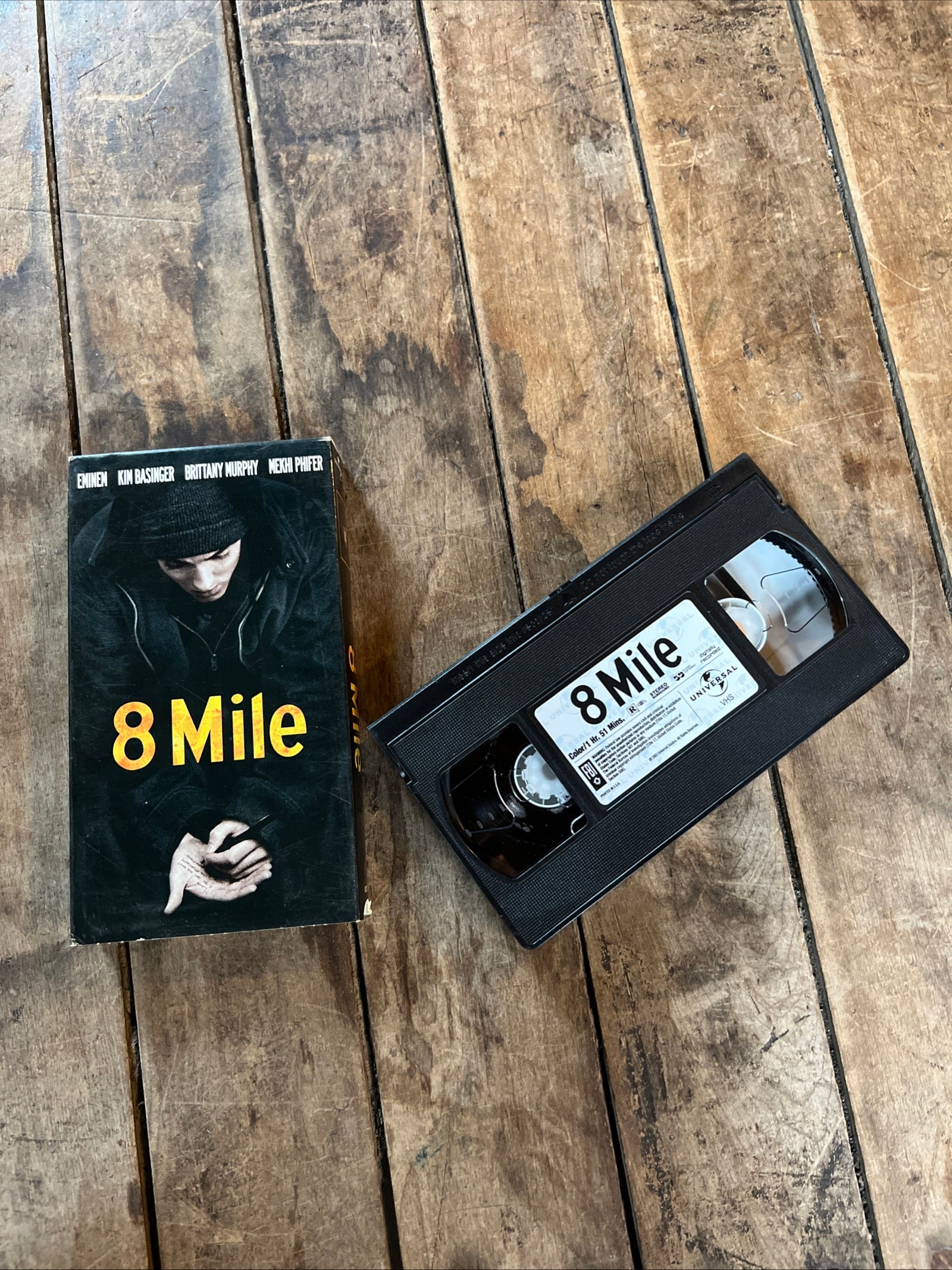 8 Mile (VHS 2002) Music / Drama [R] Eminem
