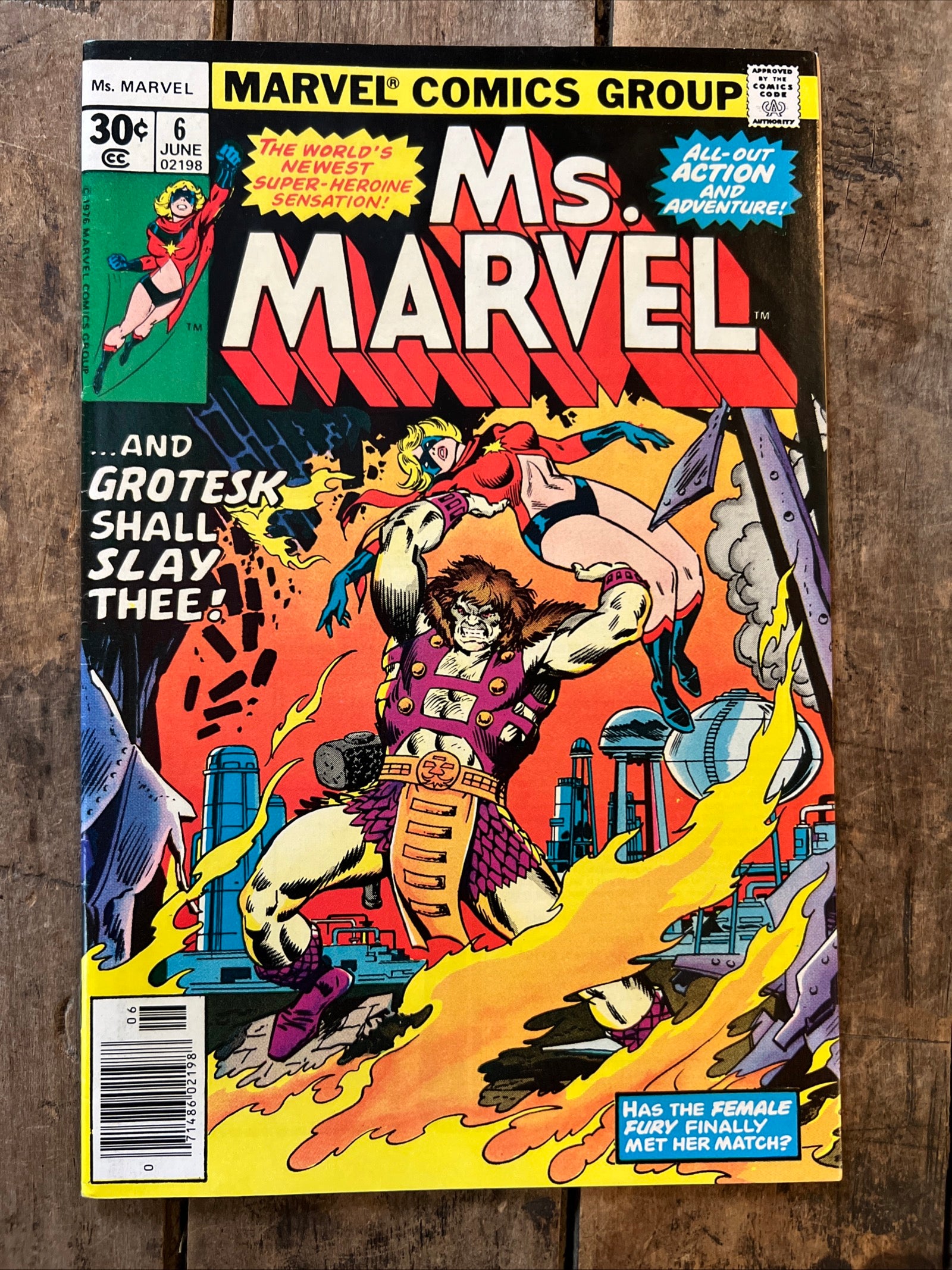Ms. Marvel #6 (1977) Marvel Comics Group - 30 Cent Cover
