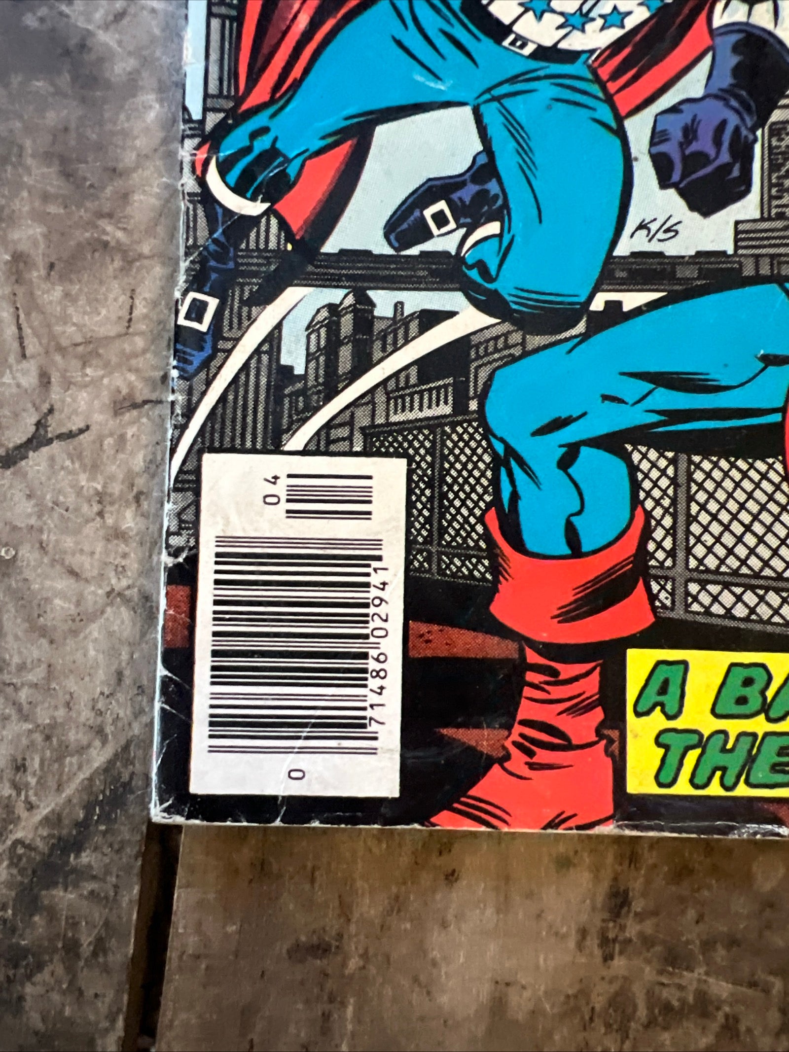 The Invaders #15 (1977) Marvel Comics Group - The Greatest Superheroes of World War Two