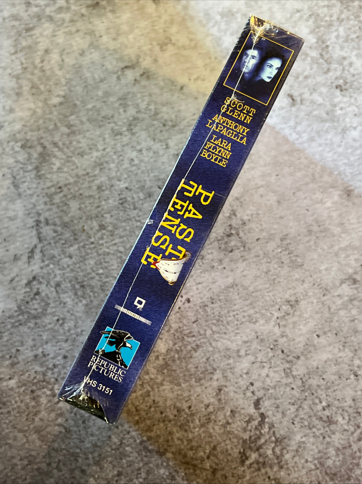 Past Tense ( VHS 1994 ) Thriller /Mystery [R] New Sealed - NOS