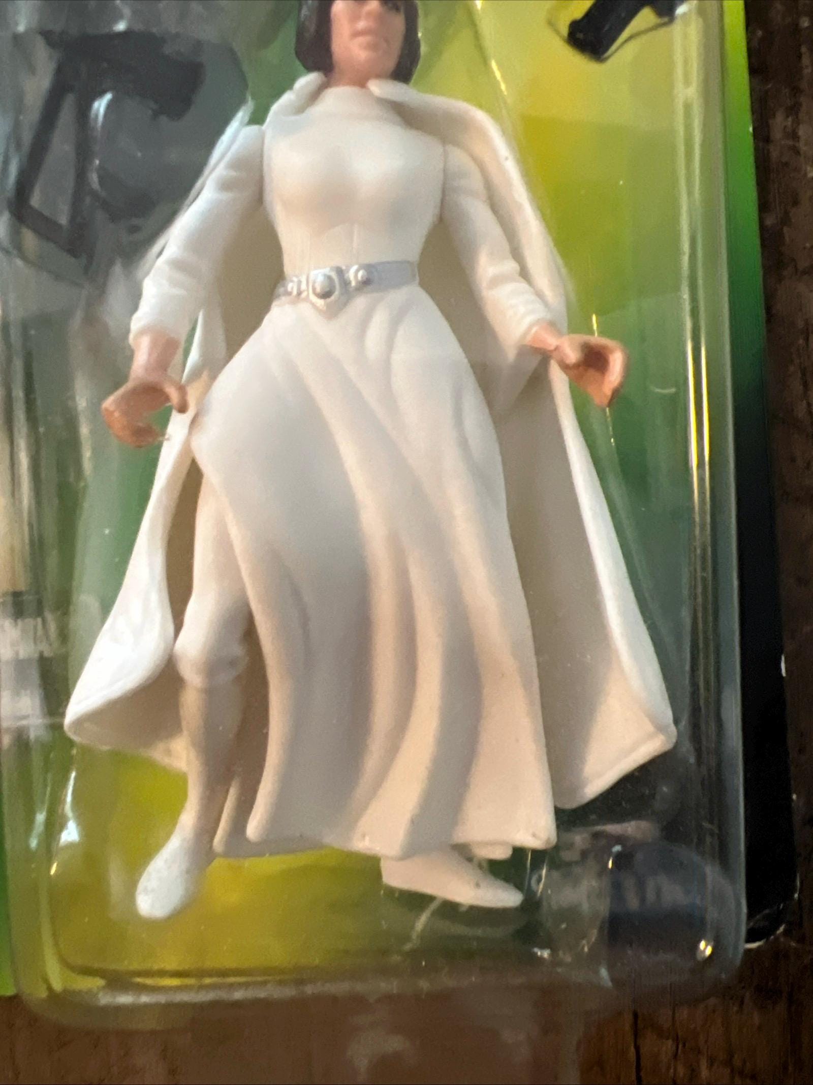 1997 Kenner Star Wars - Power Of The Force - Princess Leia Organa Action Figure MOC