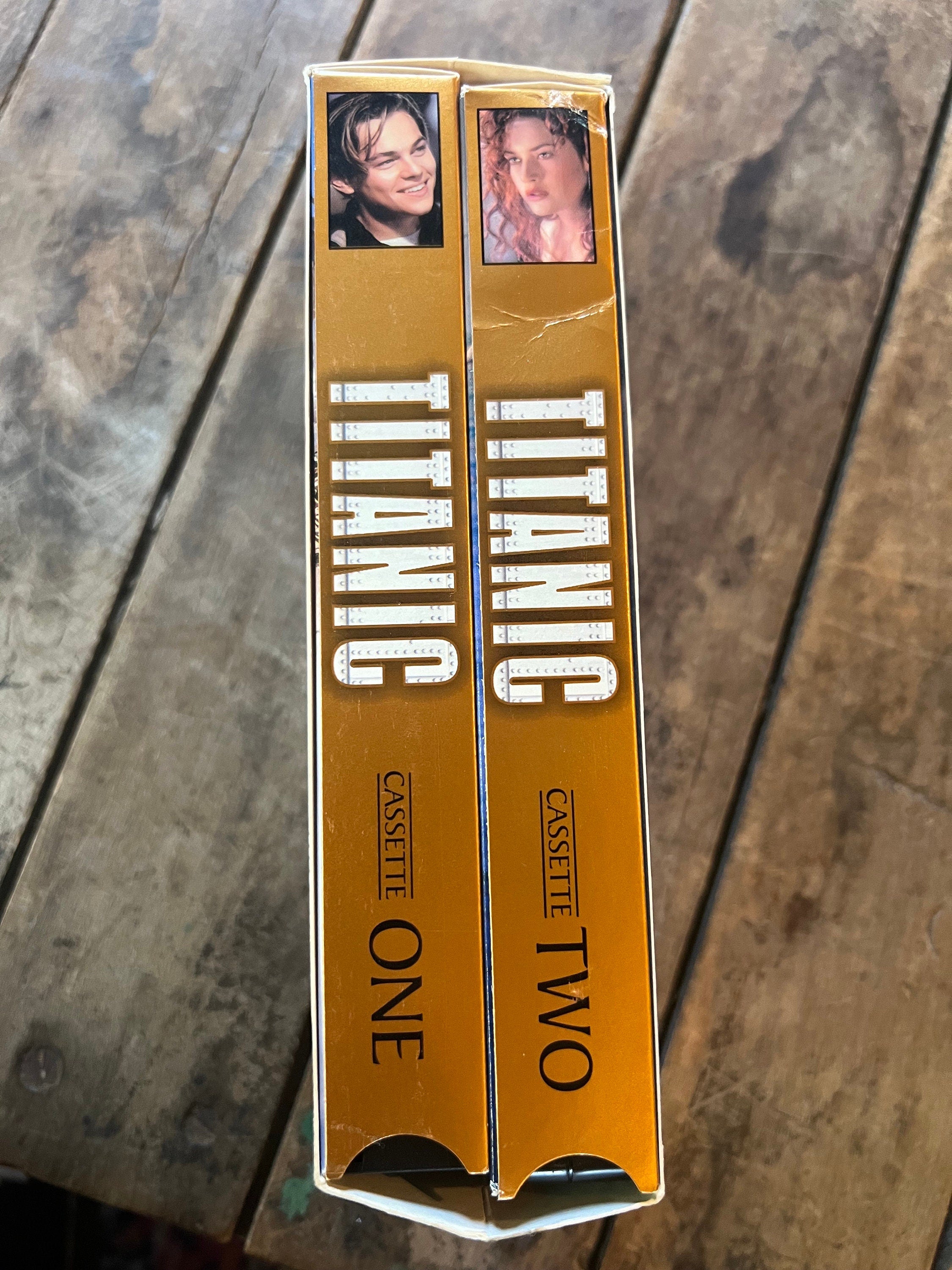 Titanic (1997) Widescreen VHS Movie - Leonardo DiCaprio & Kate Winslet