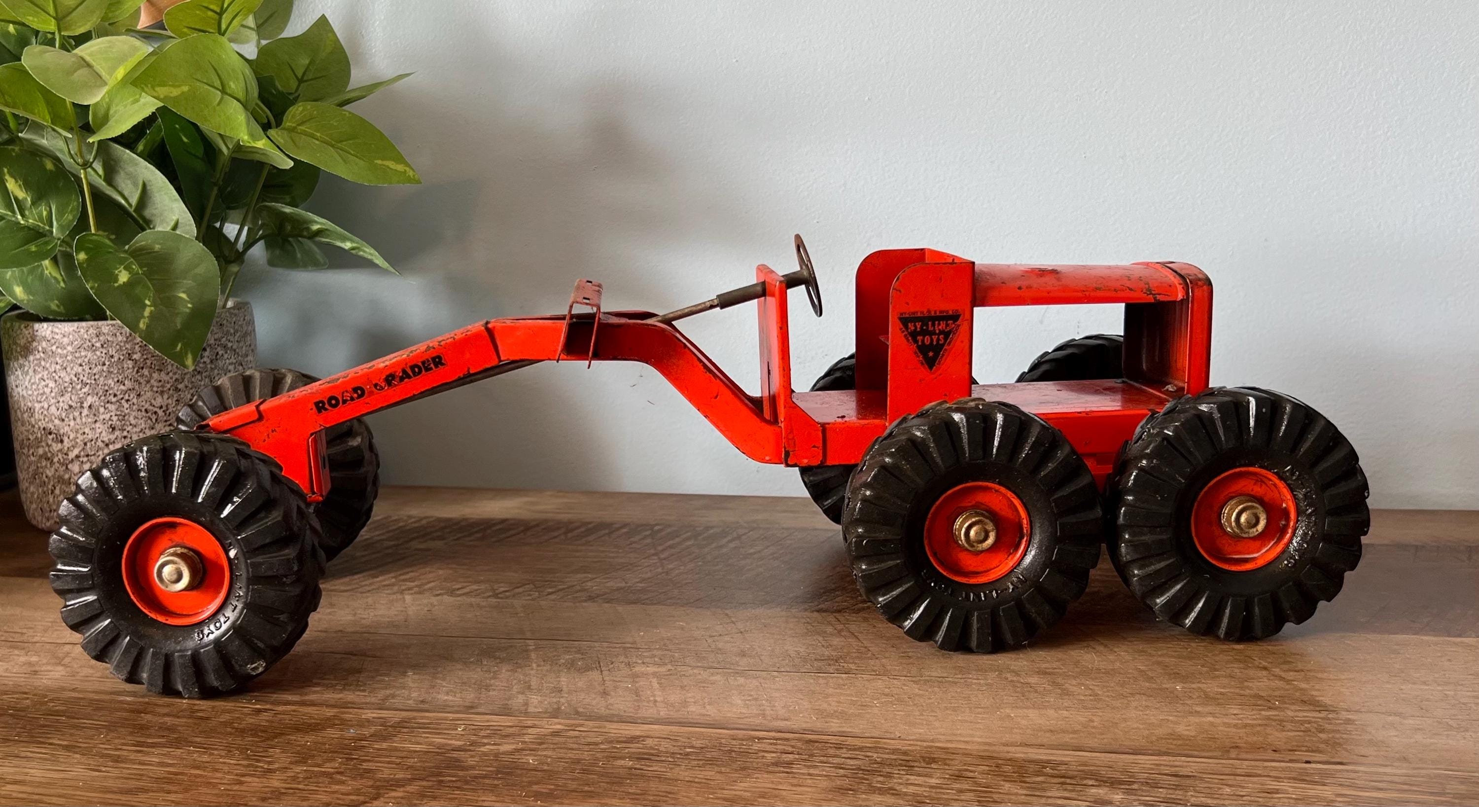 Vintage 1950s Nylint Road Grader Toy – Pressed Steel, Made in USA