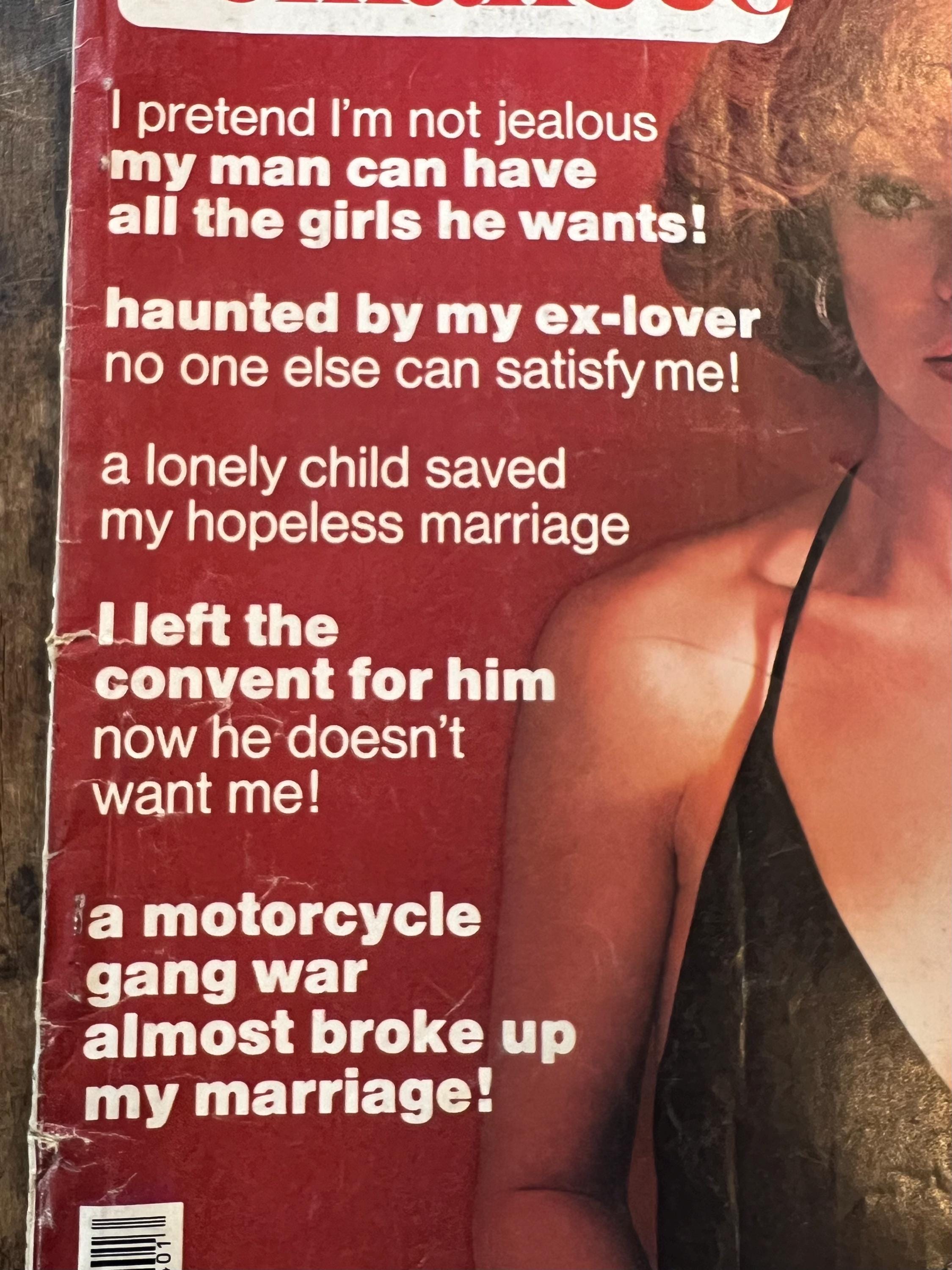 Dell Modern Romances Magazine (March 1976)  Magazine For The Young Homemaker