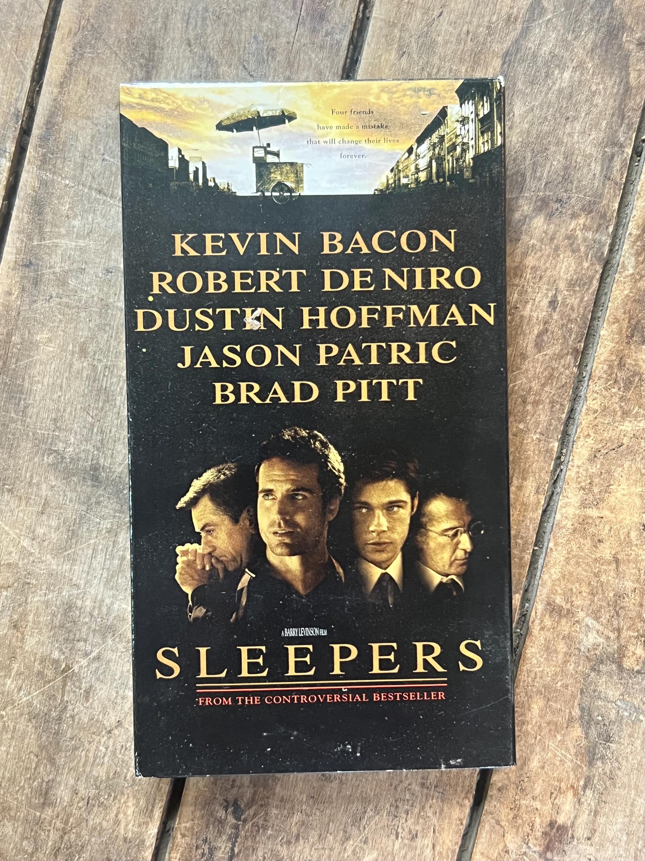 SLEEPERS - VHS Movie ( 1996 ) - Starring Robert DeNiro, Brad Pitt & Kevin Bacon