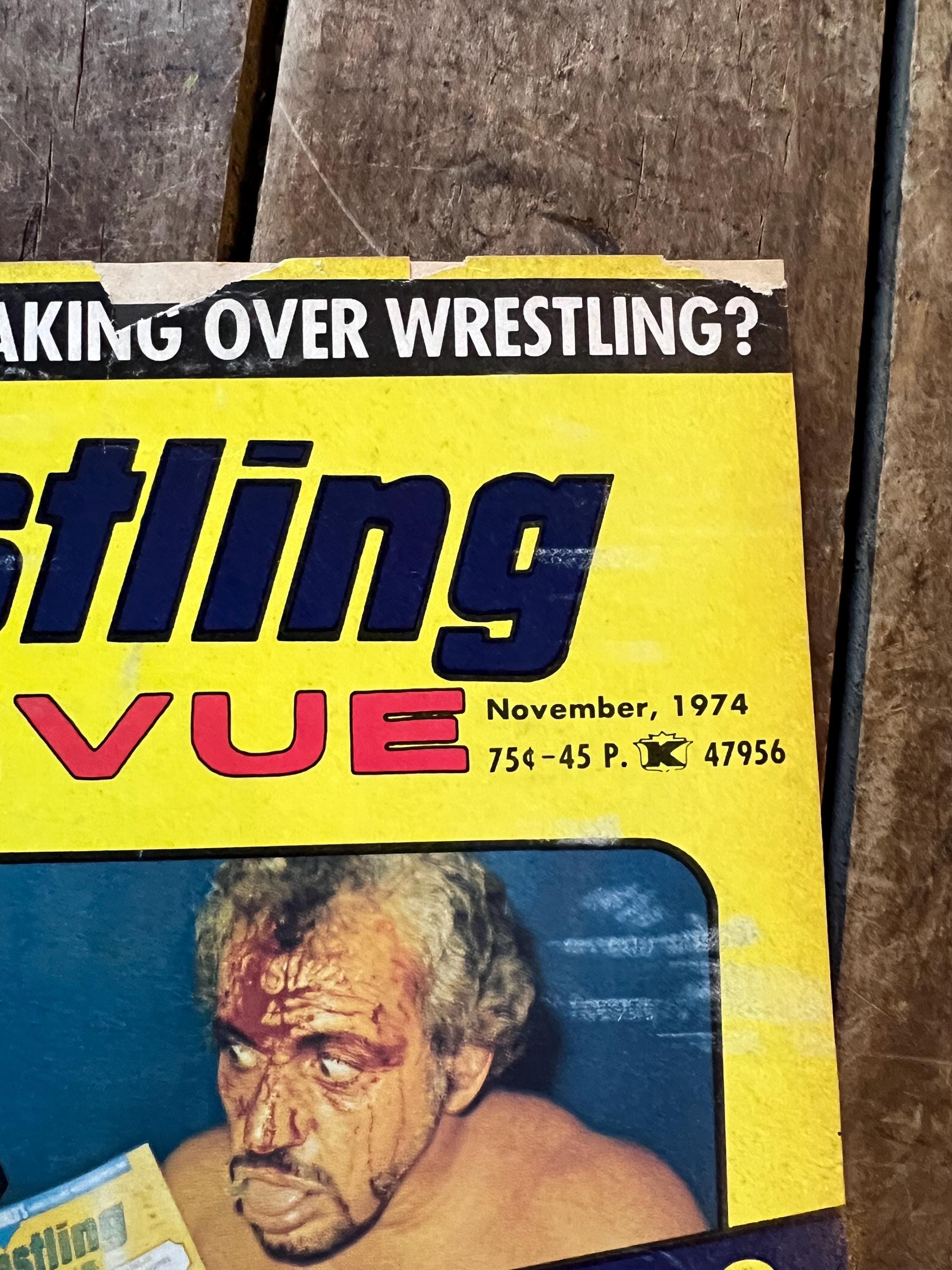 Wrestling Revue Magazine - November 1974 Issue - WWF / WWE - The SHEIK cover
