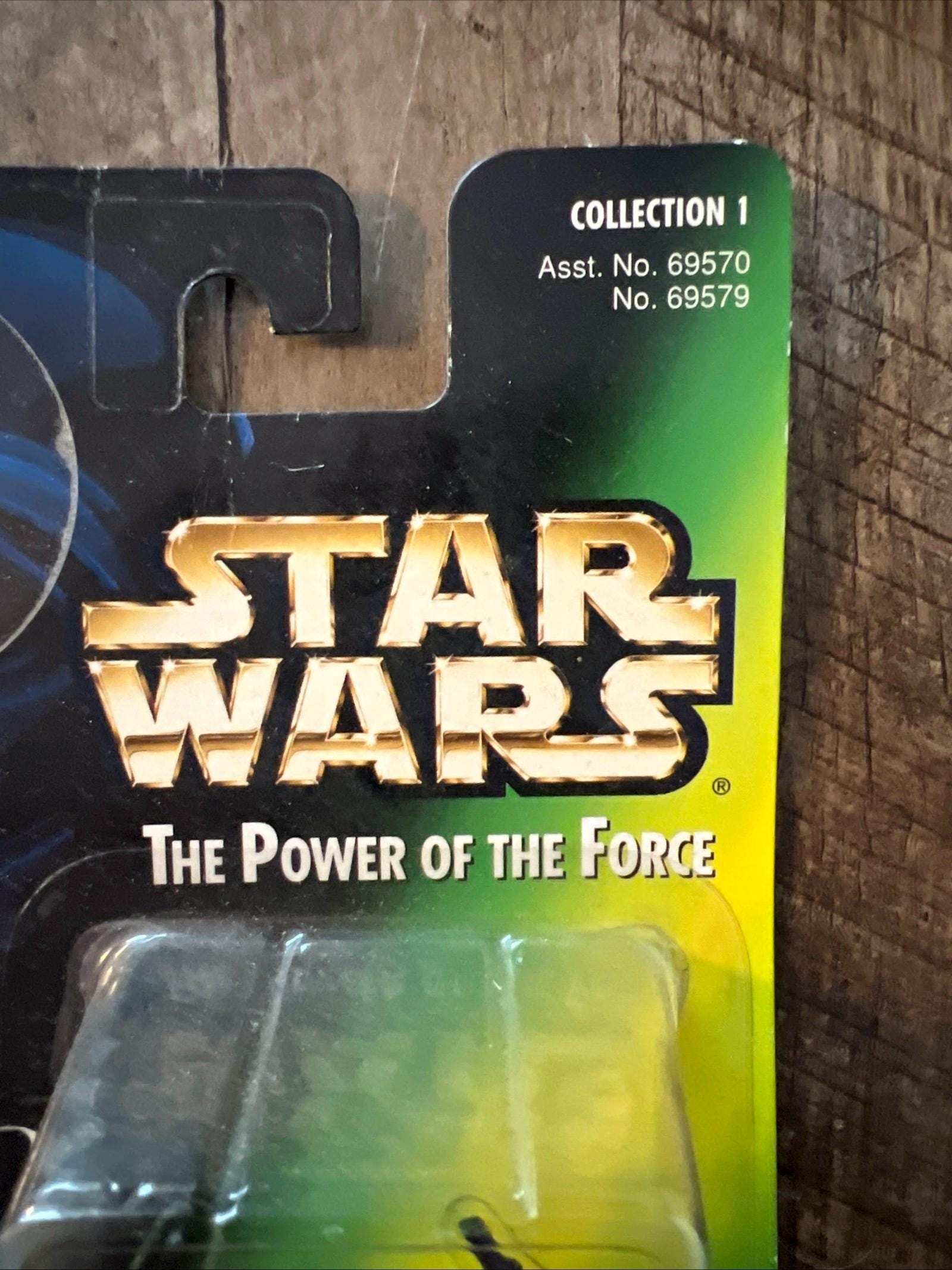 1997 Kenner Star Wars - Power Of The Force - Princess Leia Organa Action Figure MOC