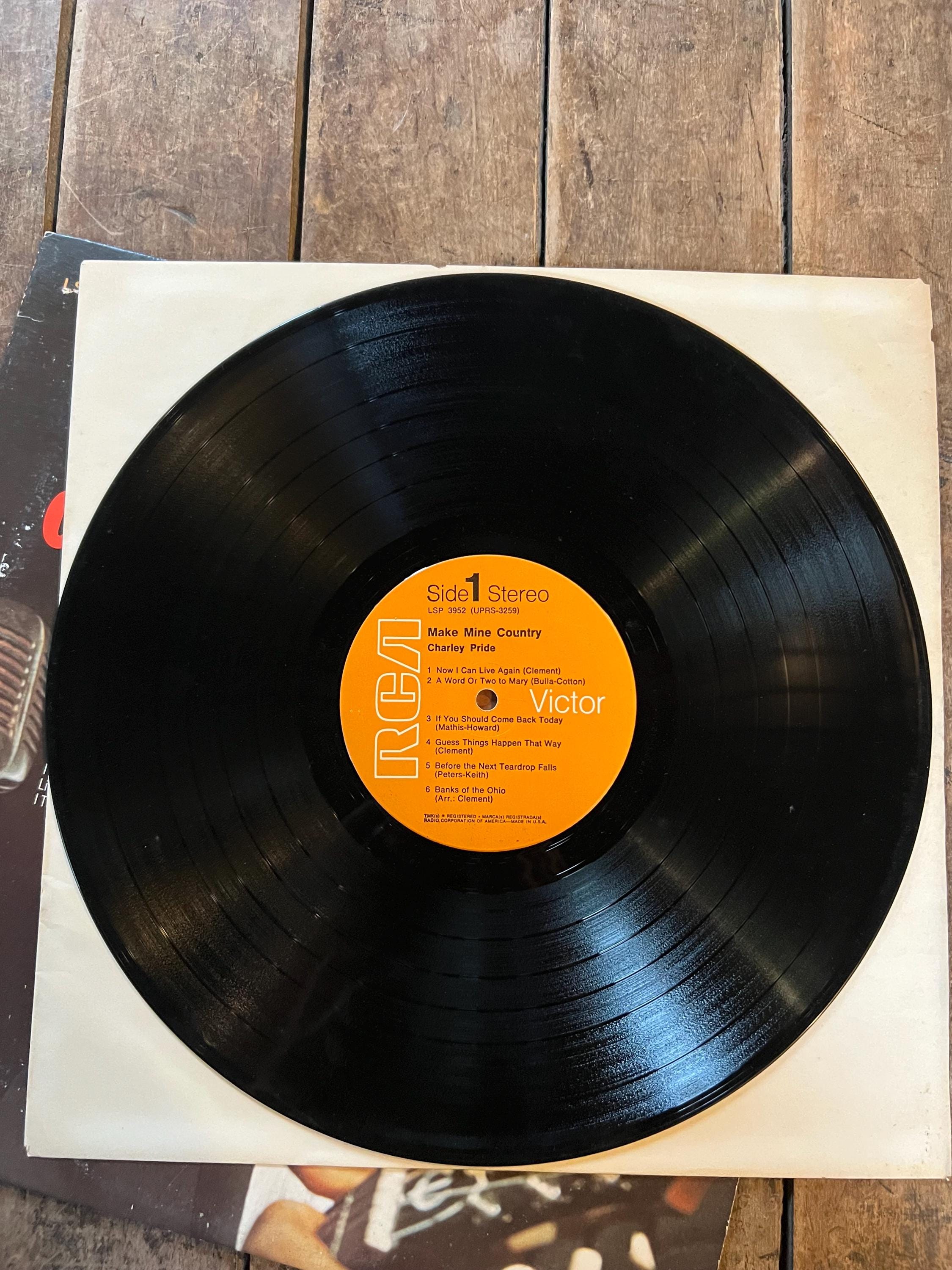 Charley Pride “The Country Way” - RCA Victor Records LP 1967 - Vintage Vinyl Record
