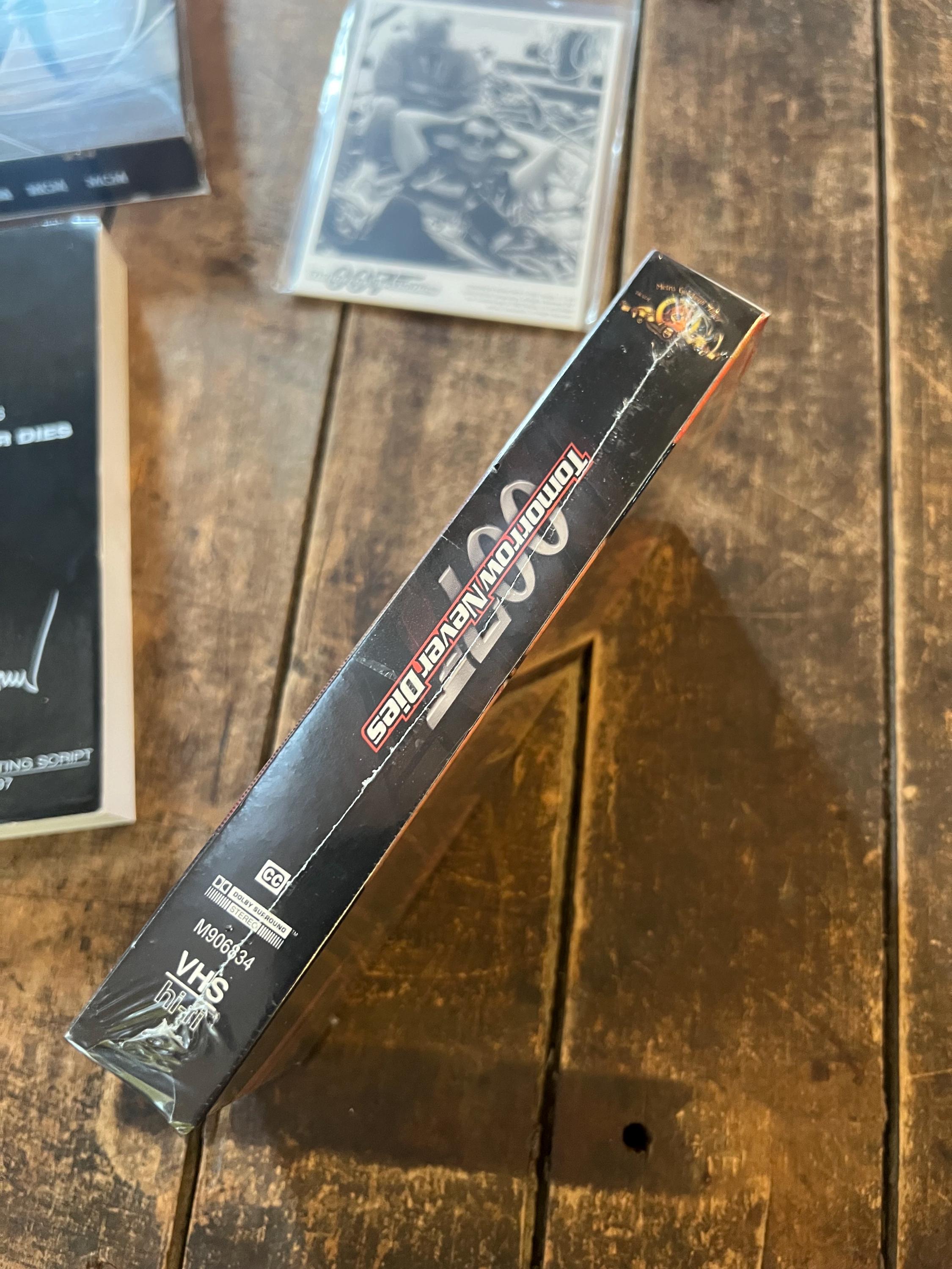 James Bond Tomorrow Never Dies ( VHS 1997) Limited Edition VHS Set NOS Sealed