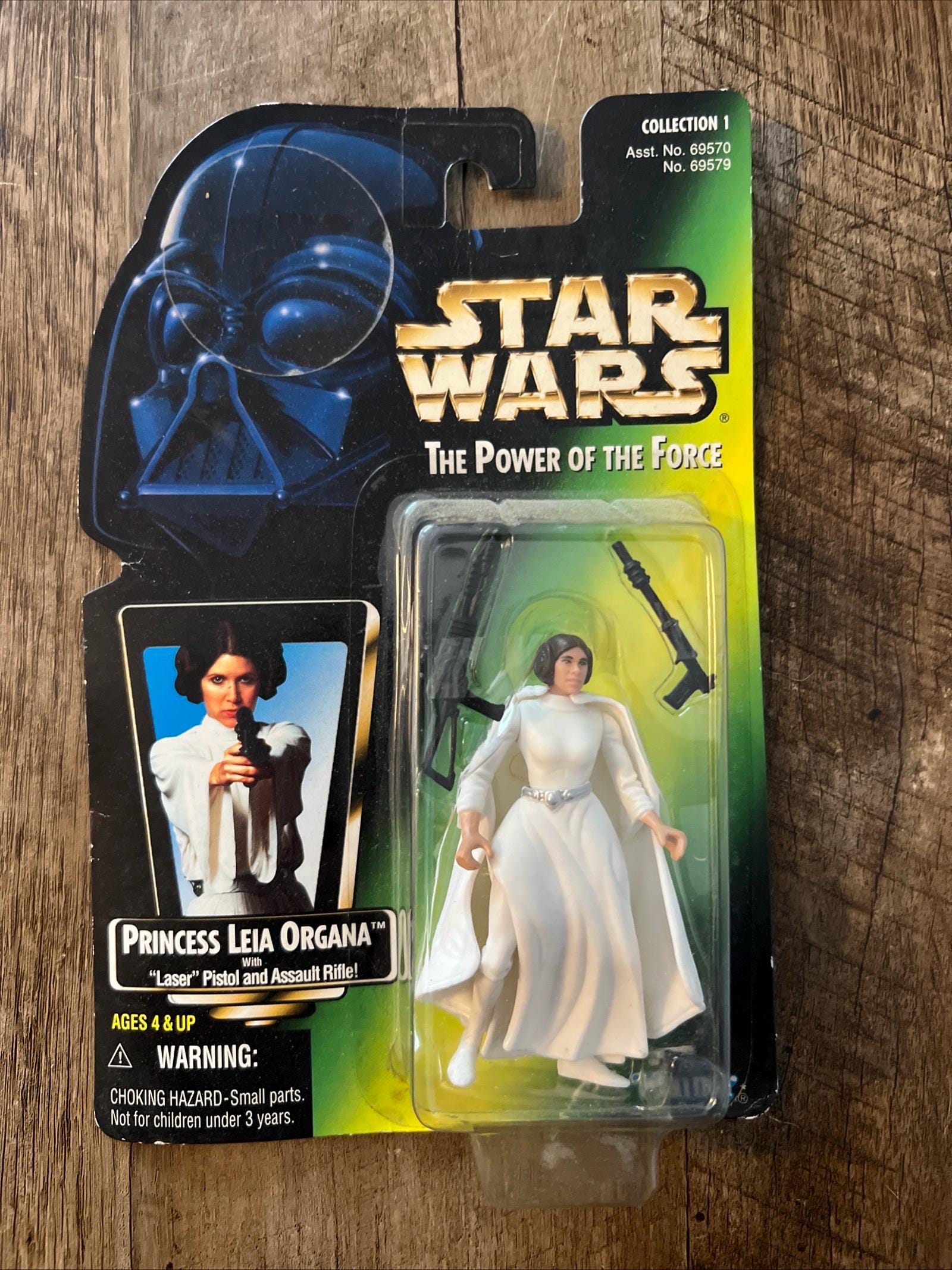 1997 Kenner Star Wars - Power Of The Force - Princess Leia Organa Action Figure MOC