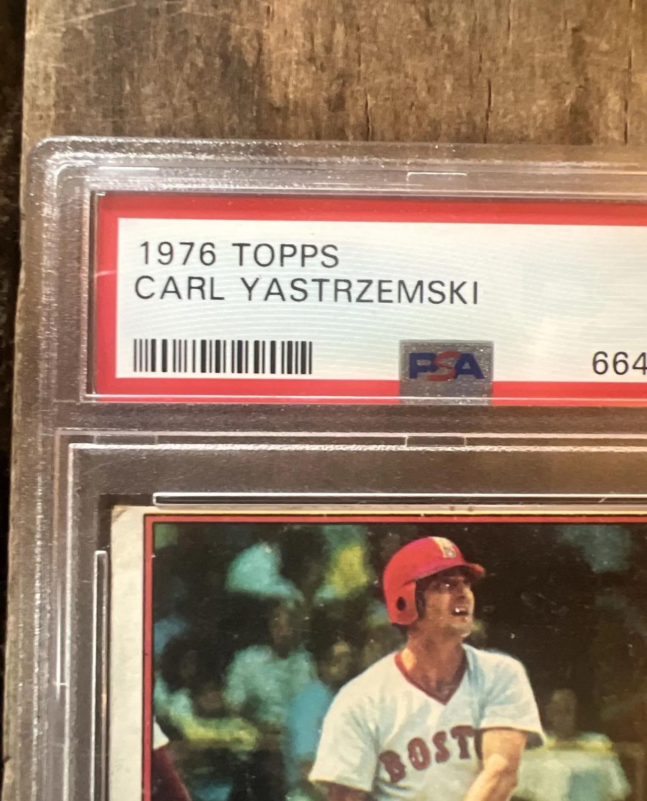 1976 Topps Carl Yastrzemski Baseball Card - Boston Red Sox - PSA 3