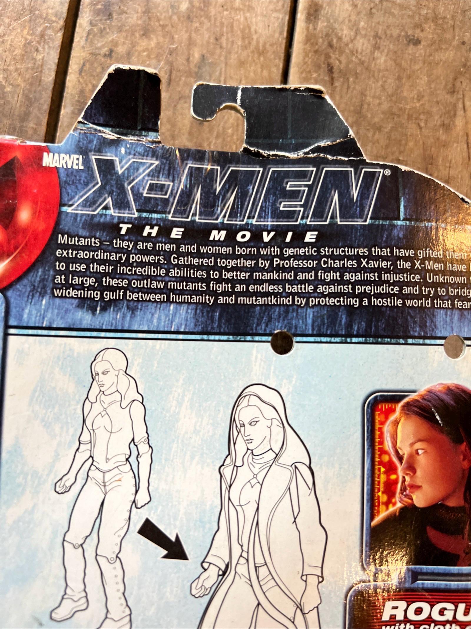 Vintage Toy Biz - X-Men - ROGUE Action Figure & Accessories - Original Card