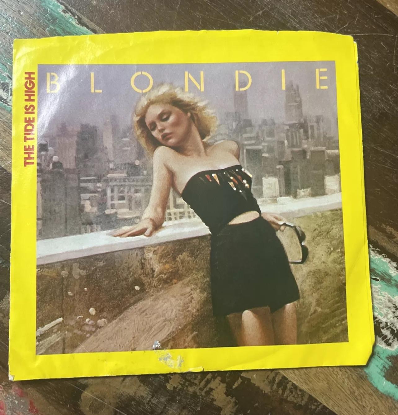 BLONDIE - I Need Your Lovin- Motown Records - 45 Record & Sleeve ( 1980) - Vintage Vinyl - Retro
