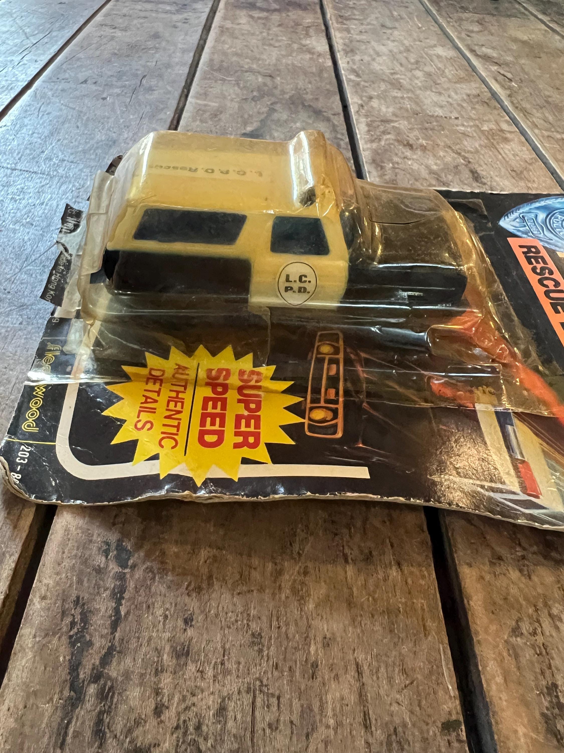 1983 Fleetwood - T.J. Hooker Police Rescue Bronco - Original Card