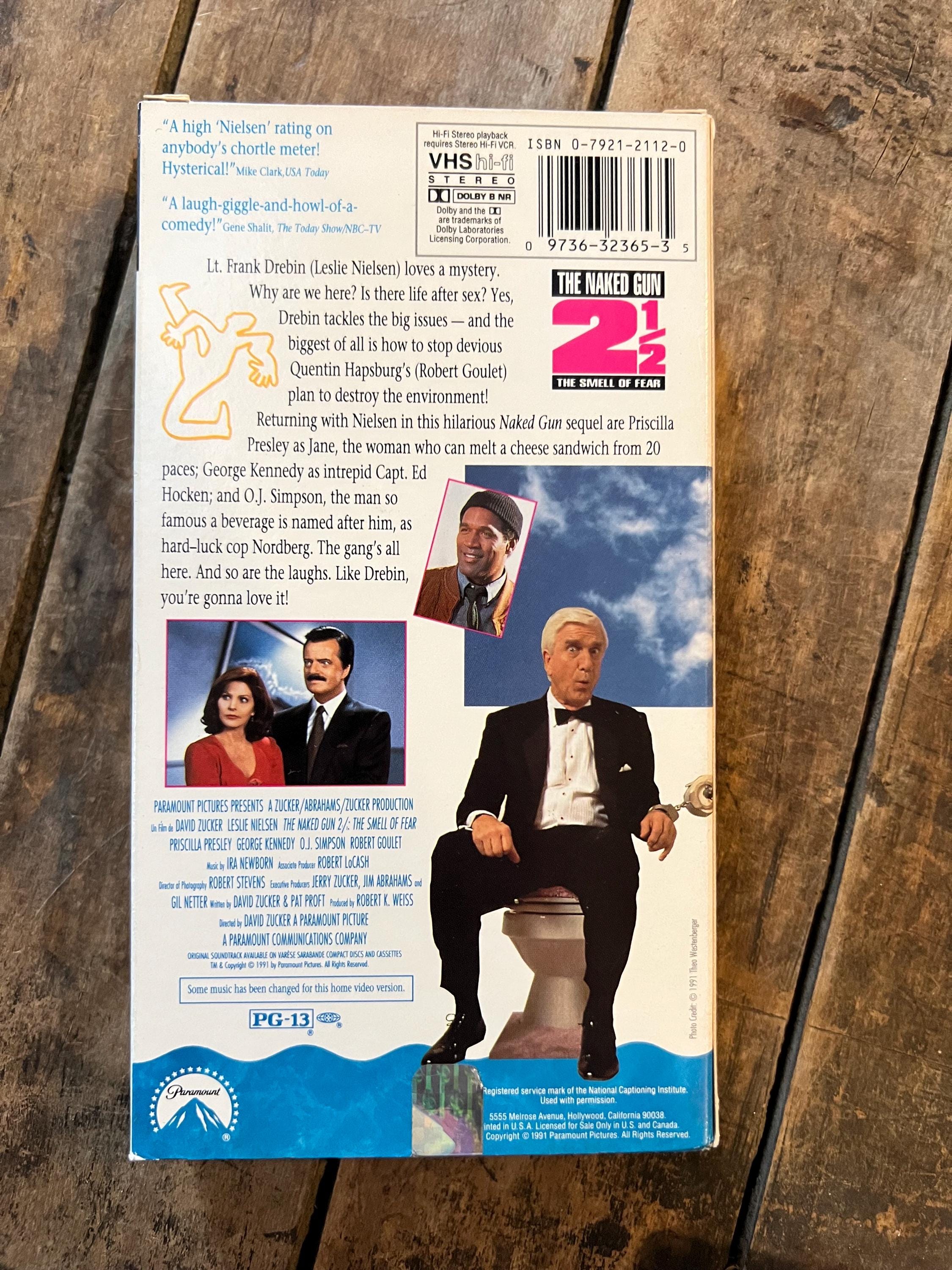 The Naked Gun 2 1/2 -The Smell Of Fear ( VHS 1991 ) Starring - Leslie Nielsen & Pricilla Presley