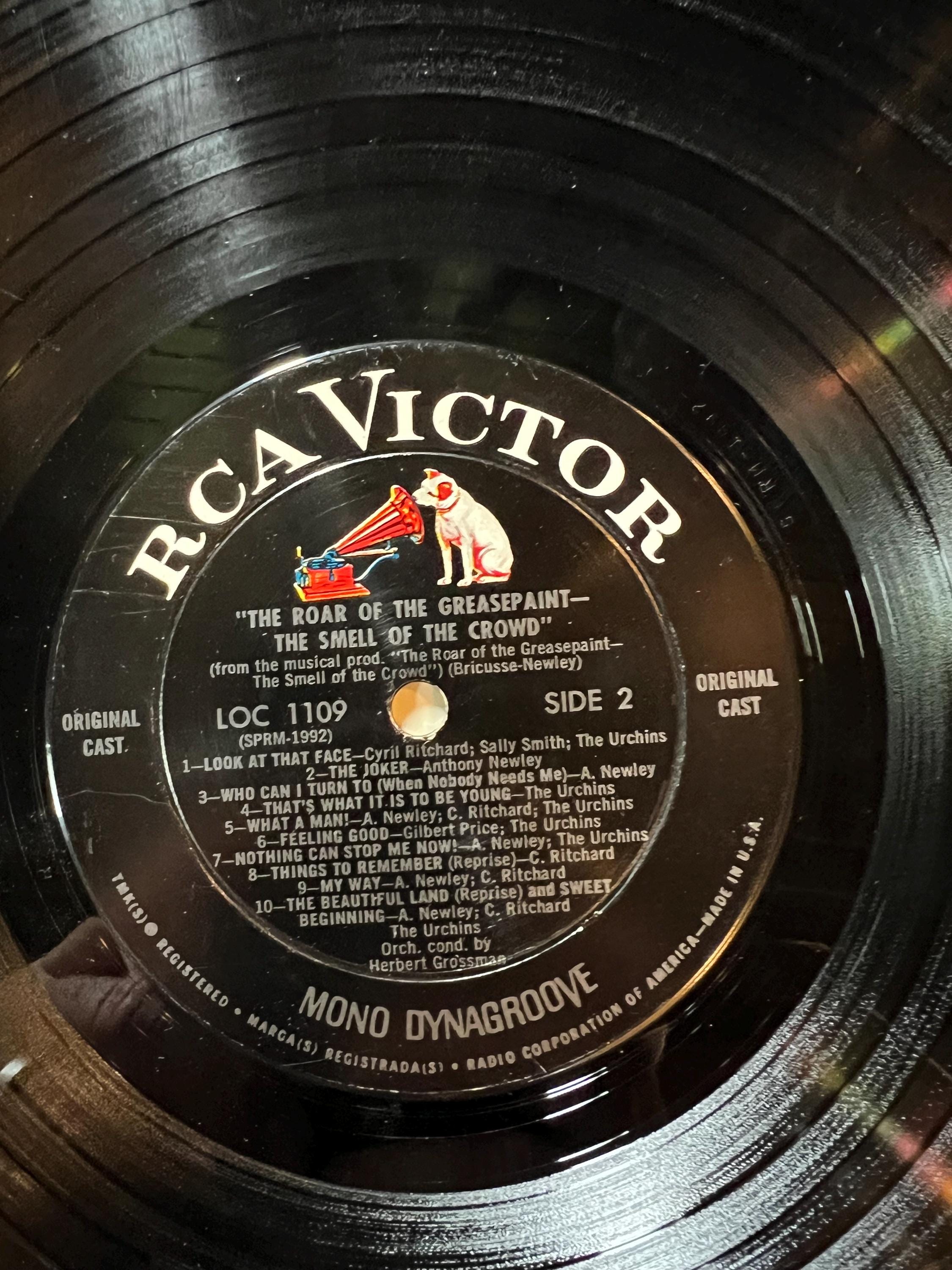 Laurel & Hardy LP Record: The Roar of the Greaspaint (1965 RCA Victor Original)