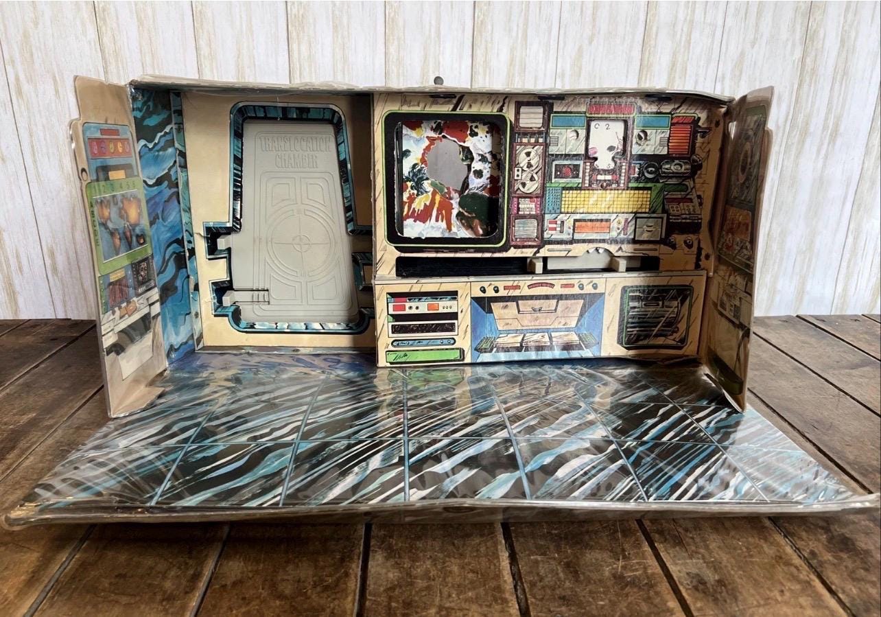 1976 Mego - Hall Of Justice Playset - Justice League Action Figure Playset