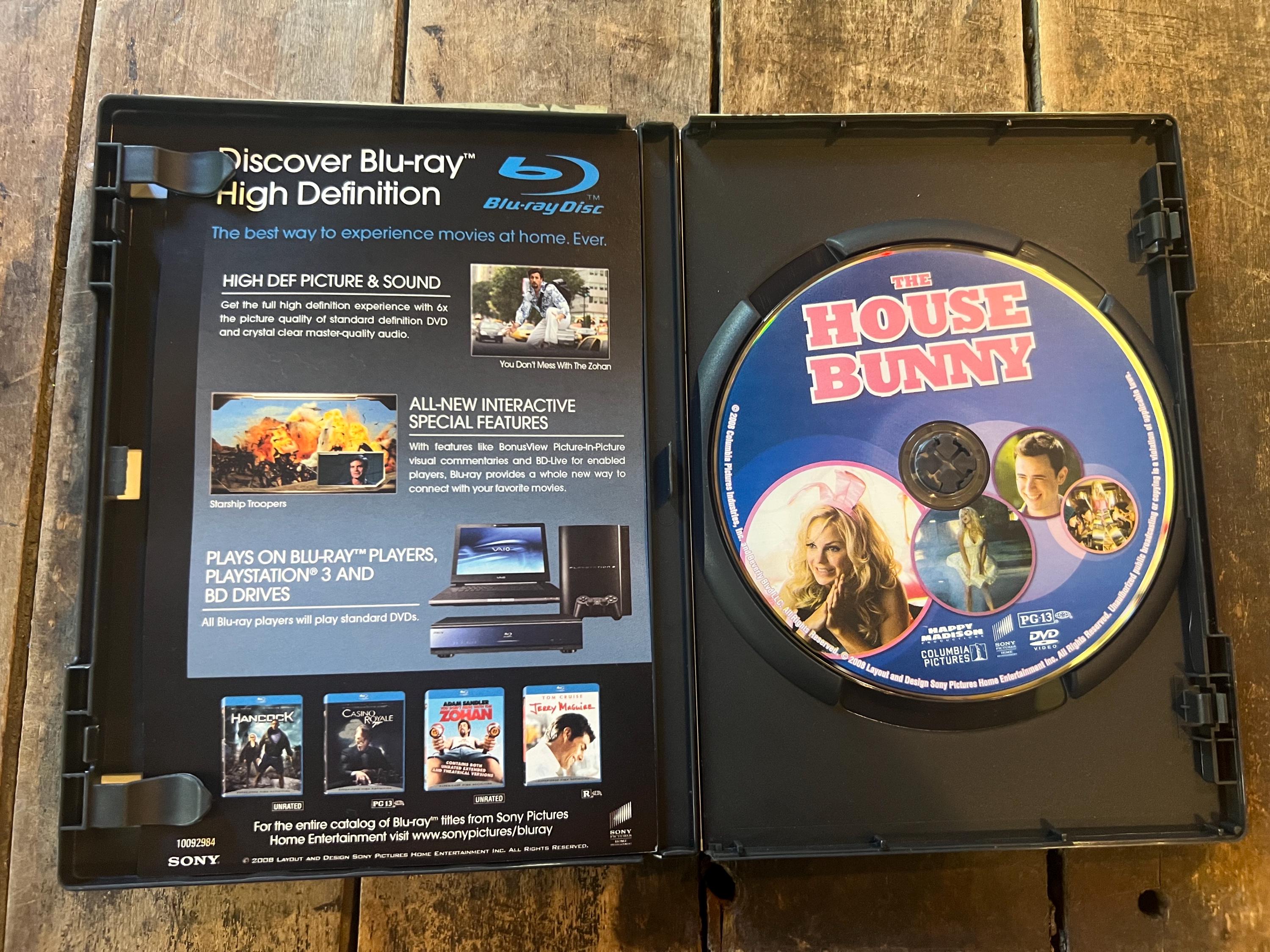 The House Bunny ( DVD )  Starring Anna Faris & Emma Stone