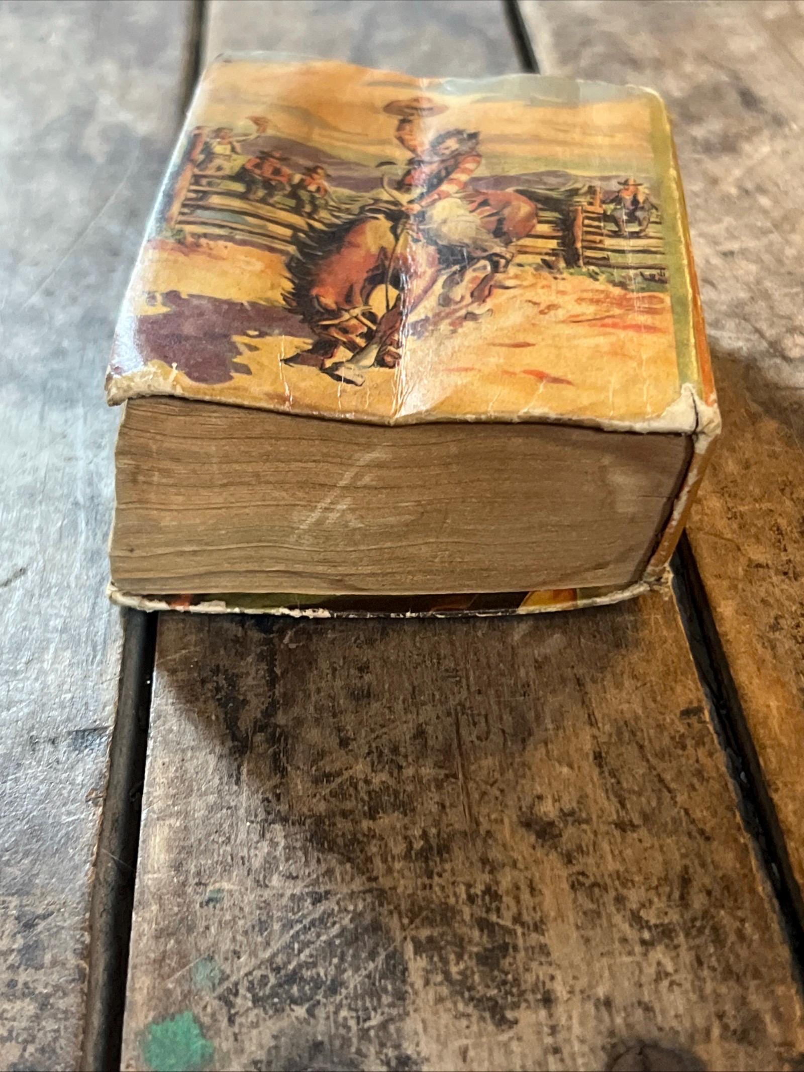 Vintage 1939 Gene Autry "Law Of The Range" Hardcover Book