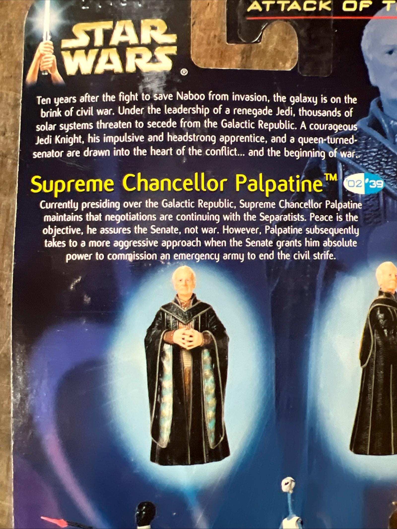 2002 Hasbro Star Wars - Attack of the Clones - Supreme Chancellor Palpatine Action Figure - Original Card - Star Wars Collectible