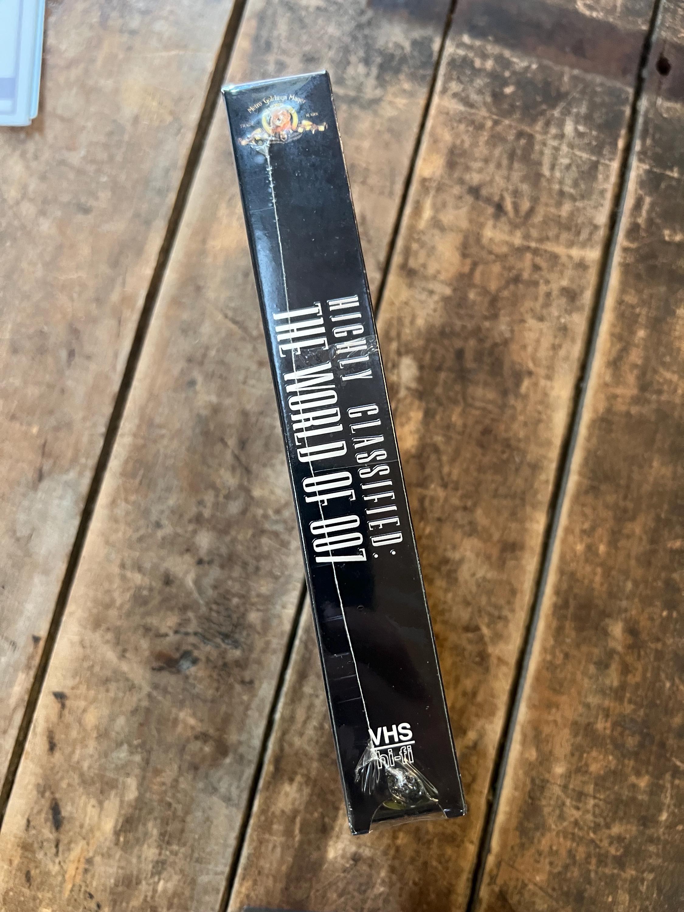 James Bond Tomorrow Never Dies ( VHS 1997) Limited Edition VHS Set NOS Sealed