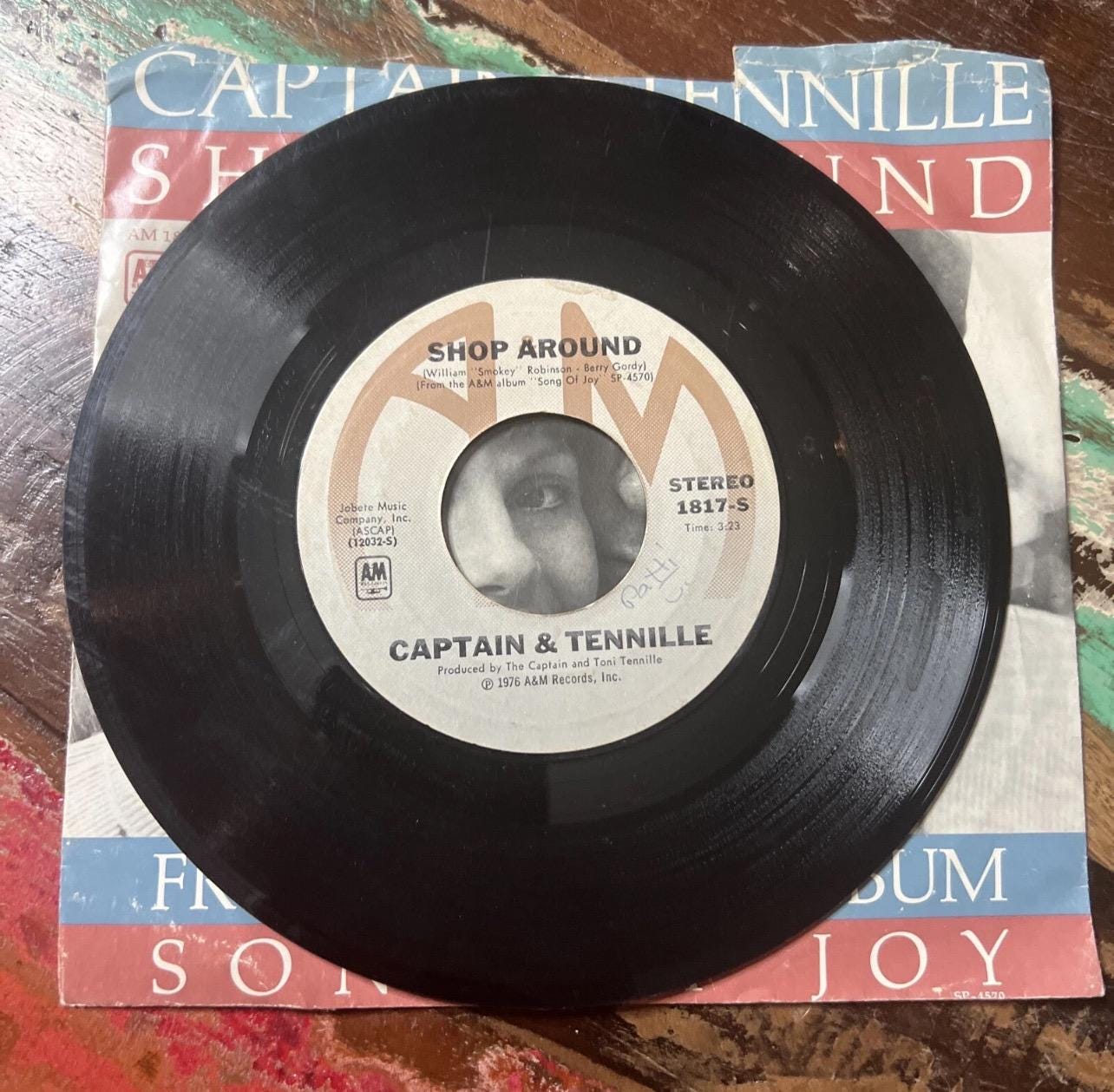 CAPTAIN & TENNILLE - Butterscotch Castle - Shop Around - 45 Record (1976) Retro Vinyl  - Original  Record